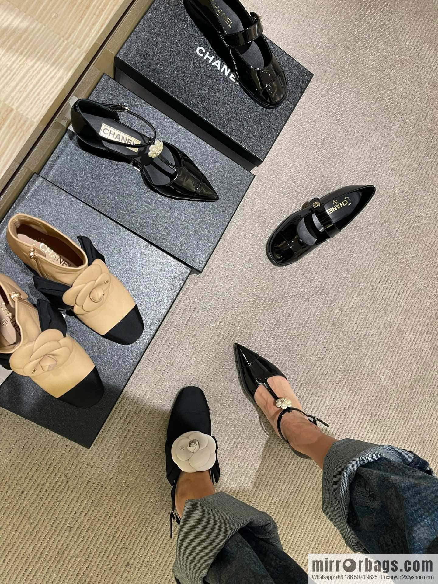 CHANEL Xiaoxiang Early Spring Camellia 🥰 Pointed Wedge Heel Single Shoes