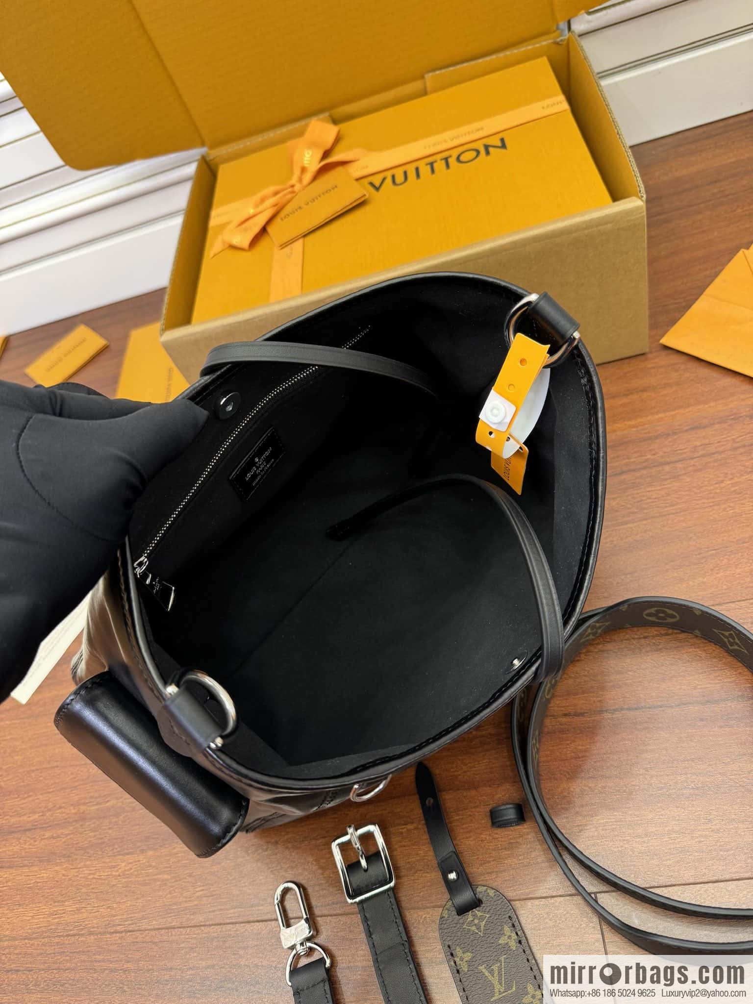 LV M24861 New CARRYALL CARGO Small Handbag of the Season