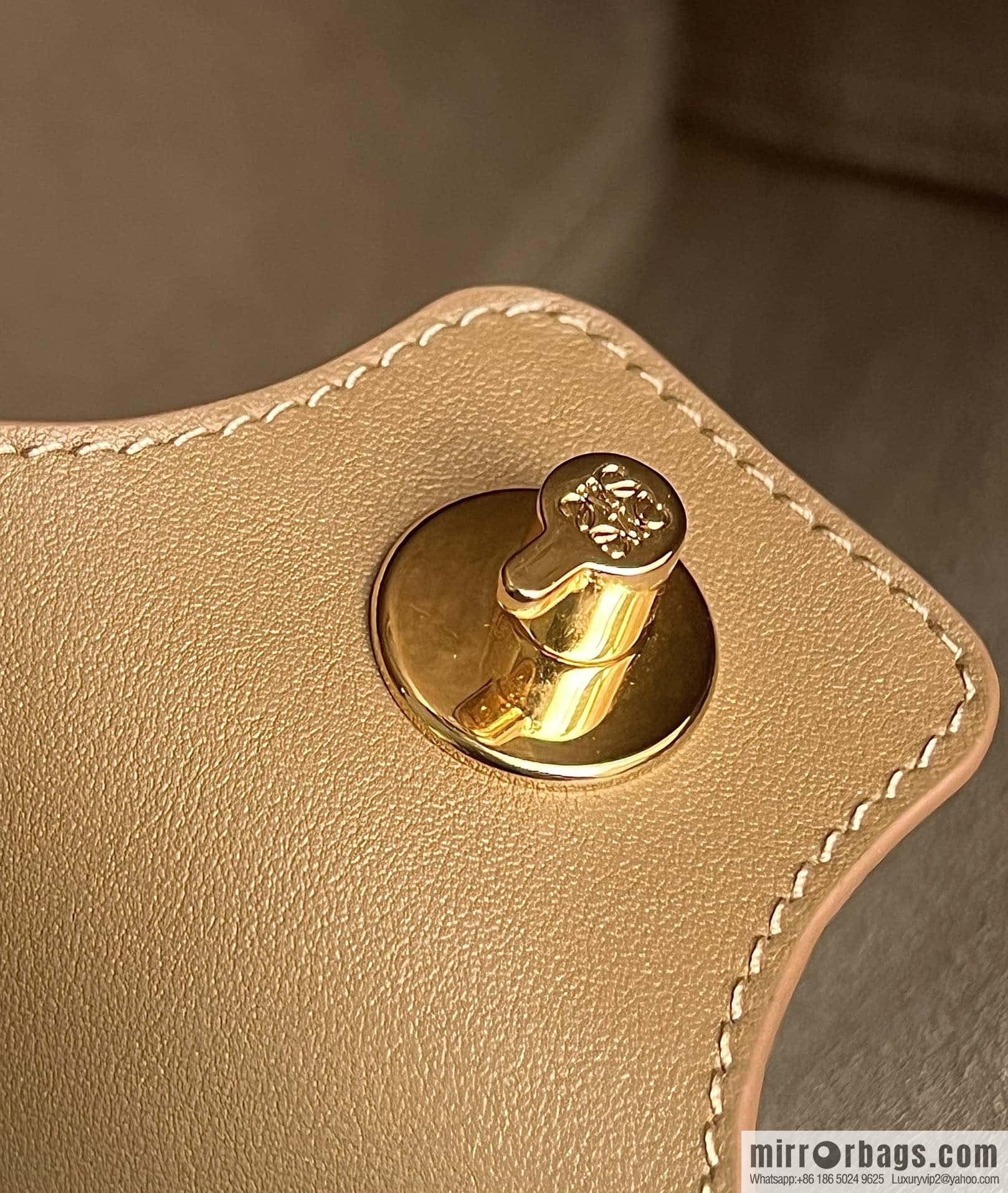 LOEWE latest 𝑷𝒆𝒃𝒃𝒍𝒆 bucket bag 0703 brown
