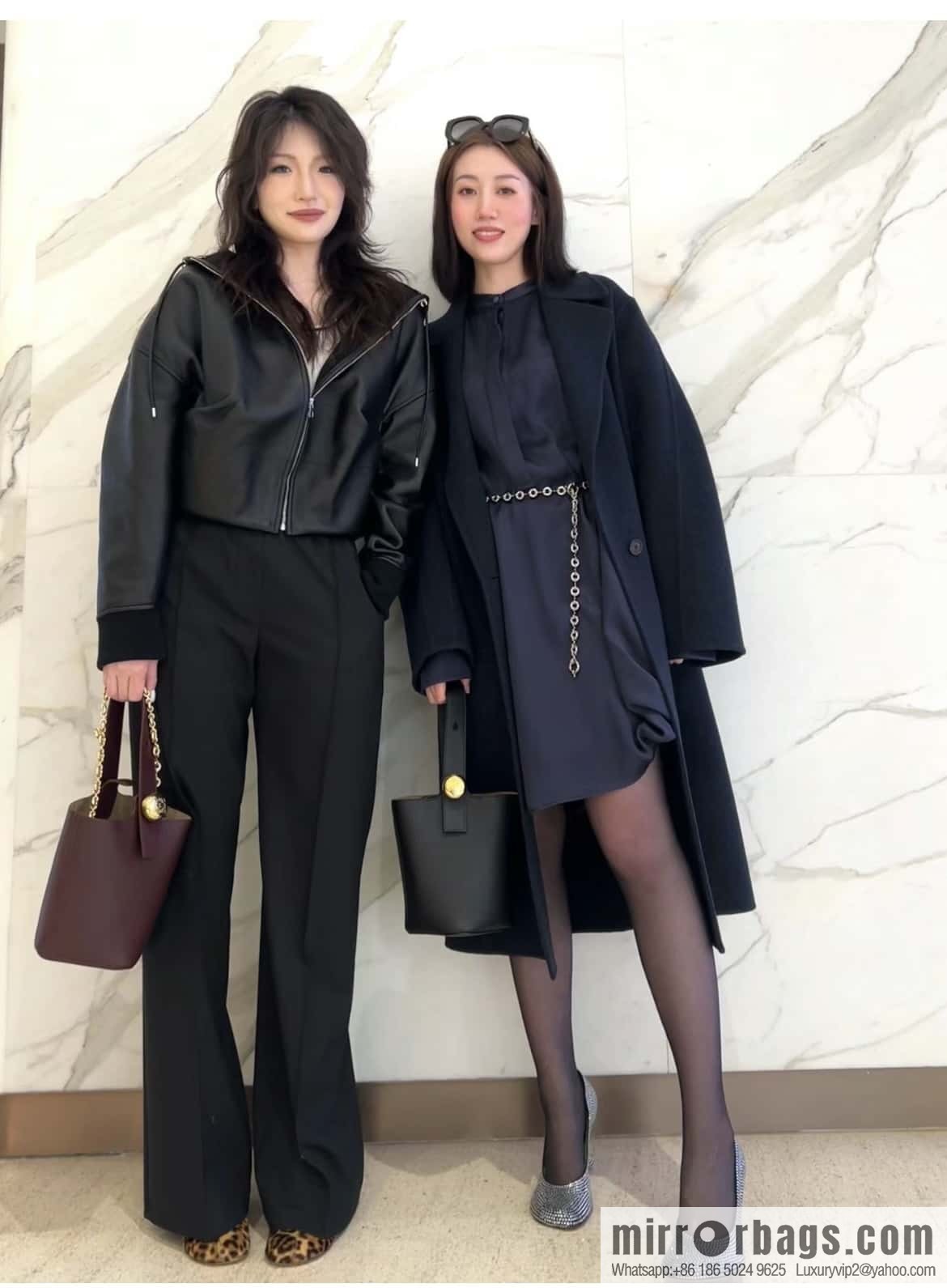 LOEWE 𝑷𝒆𝒃𝒃𝒍𝒆 bucket bag 0703 black