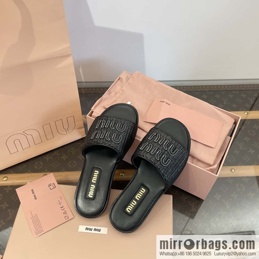 Miao Miao | | Spring and summer raffia woven alphabet slippers
