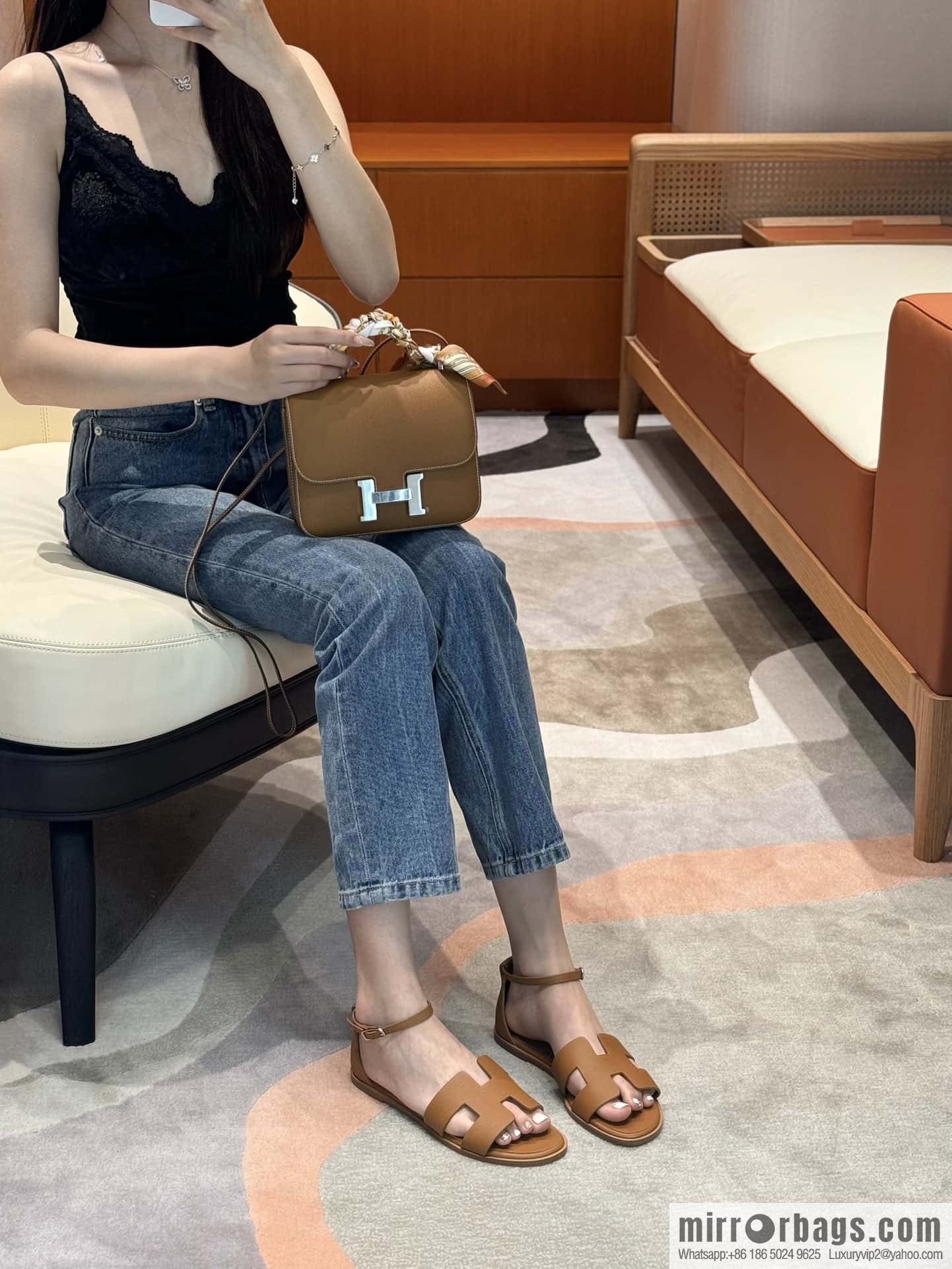Hermès H's must-wear sandals in spring and summer