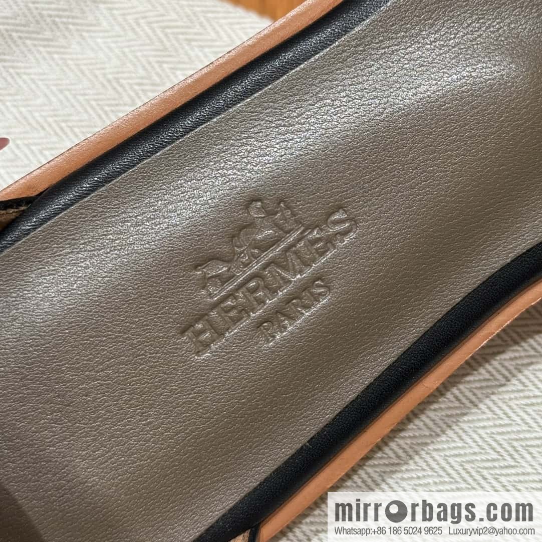 Hermès H's must-wear sandals in spring and summer