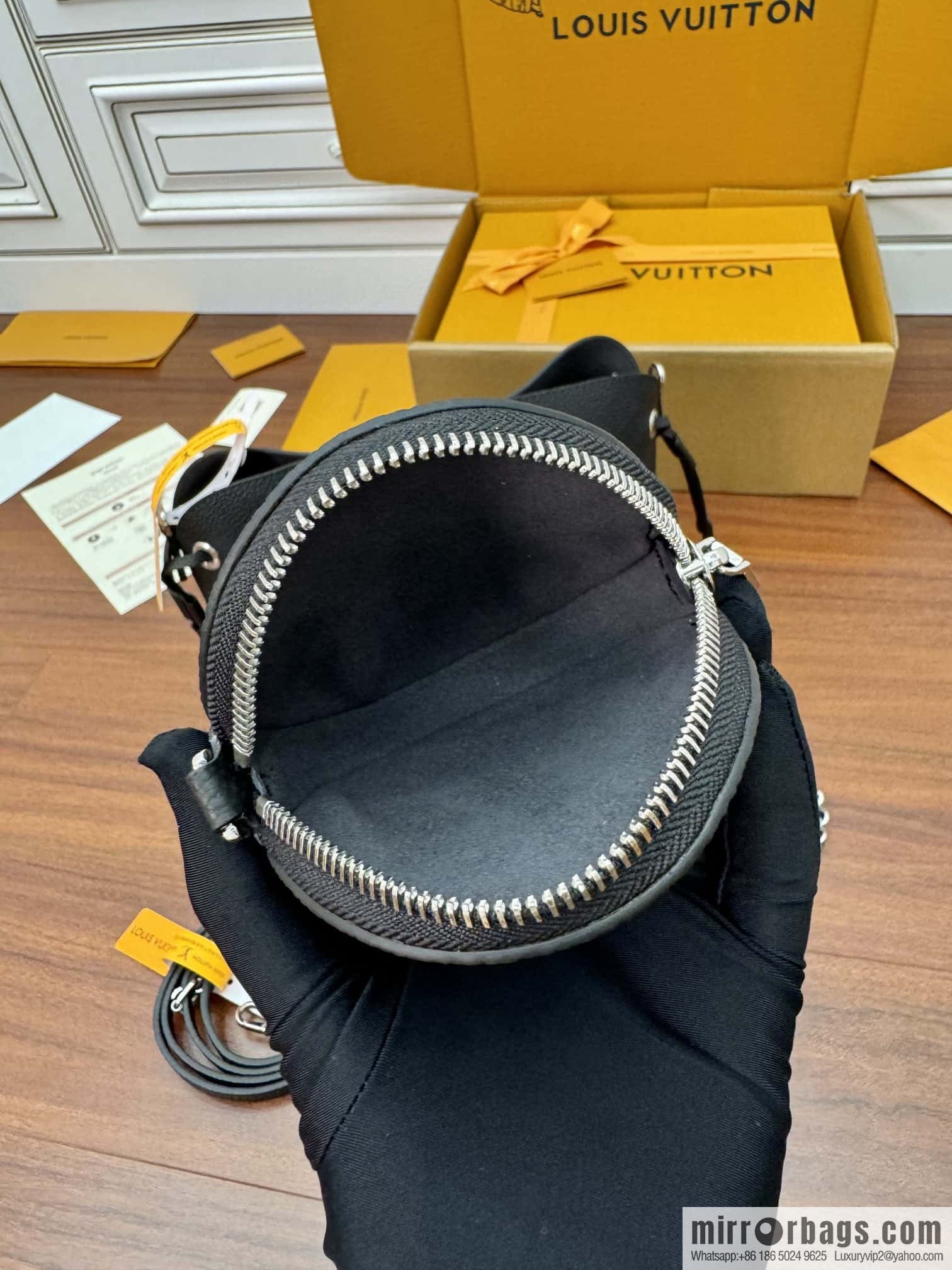LV M57070 BELLA handbag