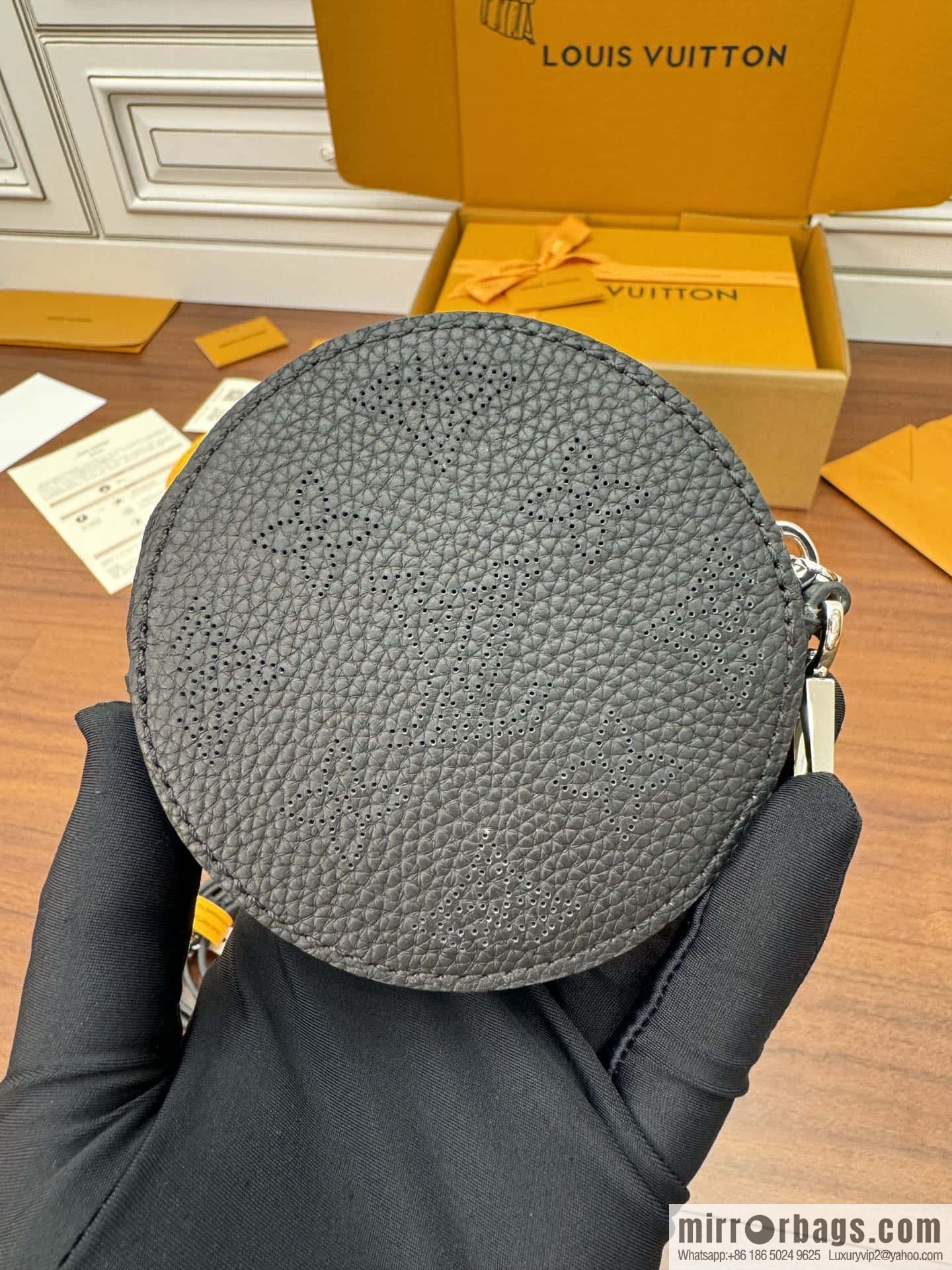 LV M57070 BELLA handbag