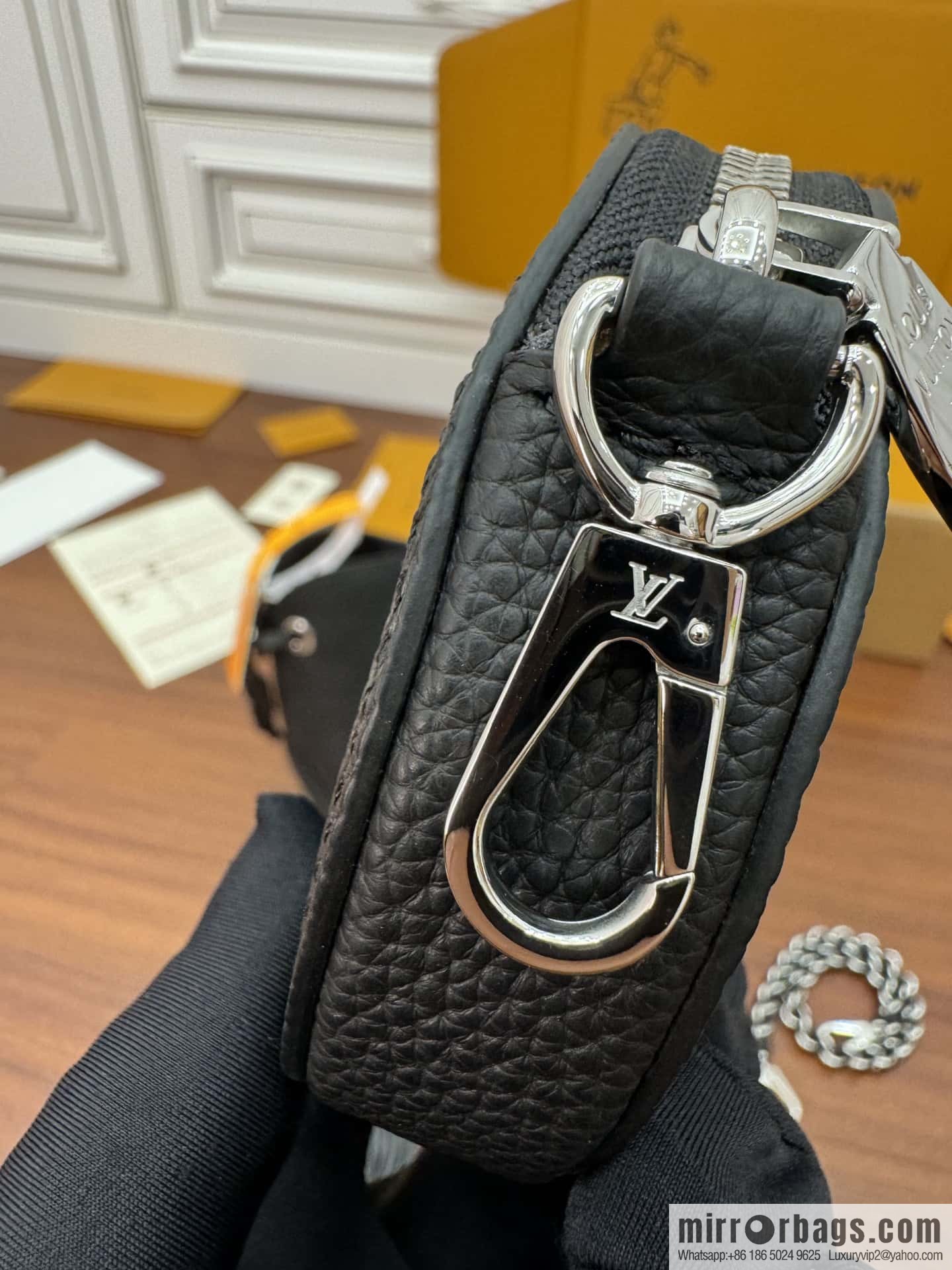 LV M57070 BELLA handbag