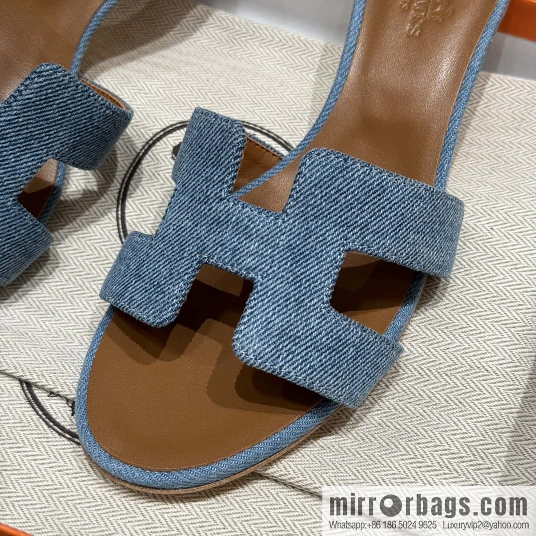 Hermès' latest popular denim high heels