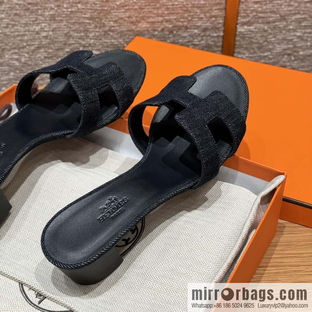 Hermès' latest popular denim high heels