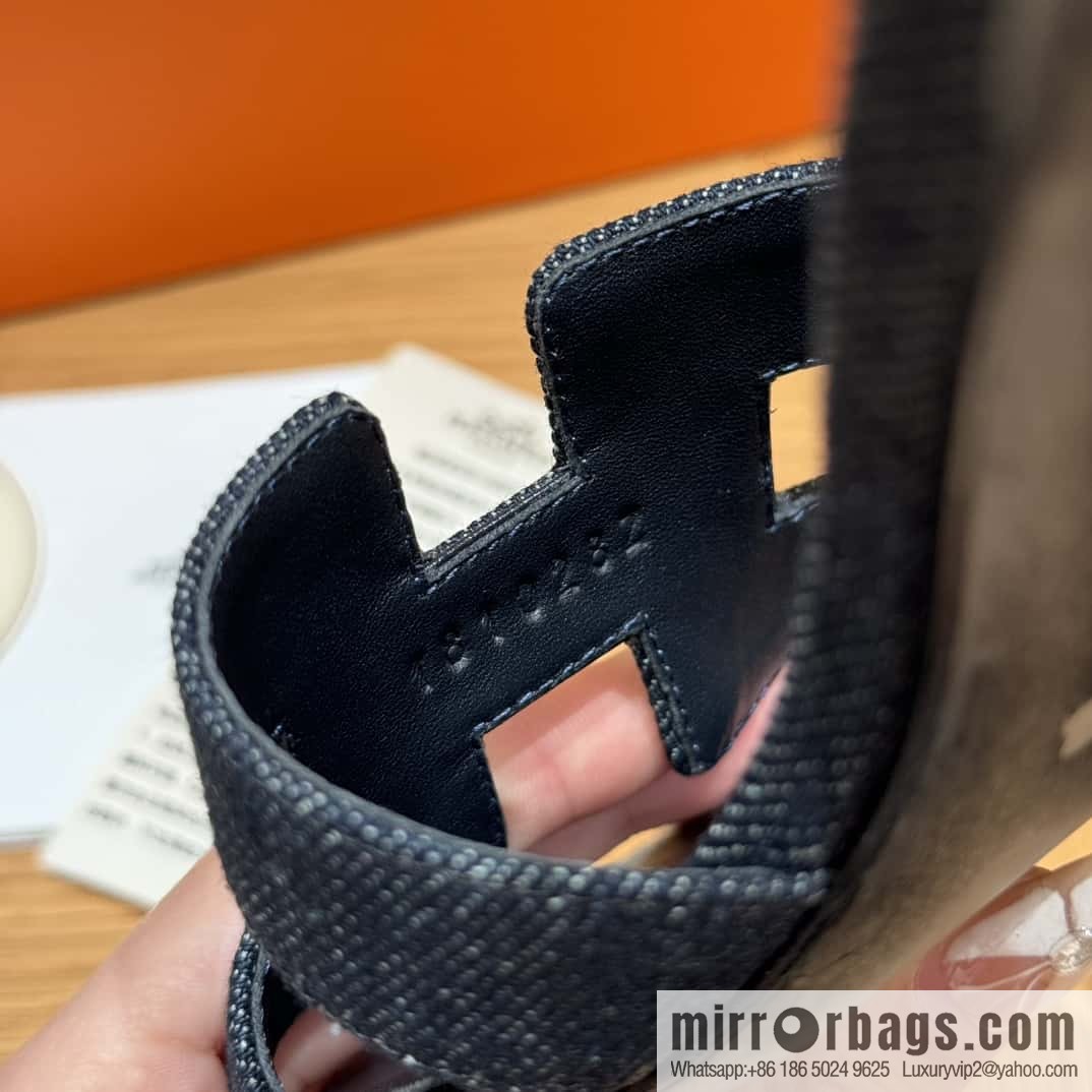 Hermès' latest popular denim high heels