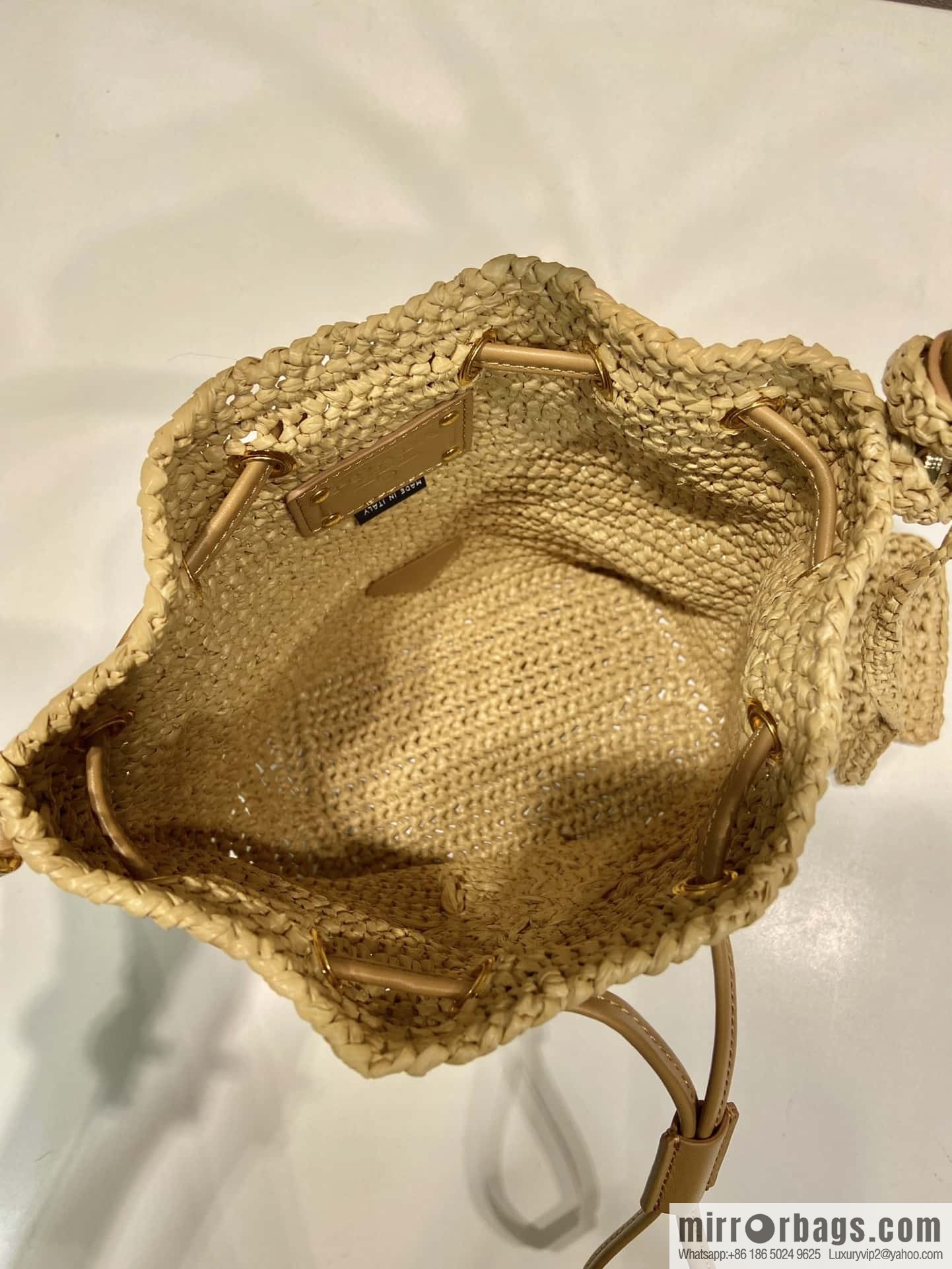PRADA 🎉 bucket bag 🎉 1BE068