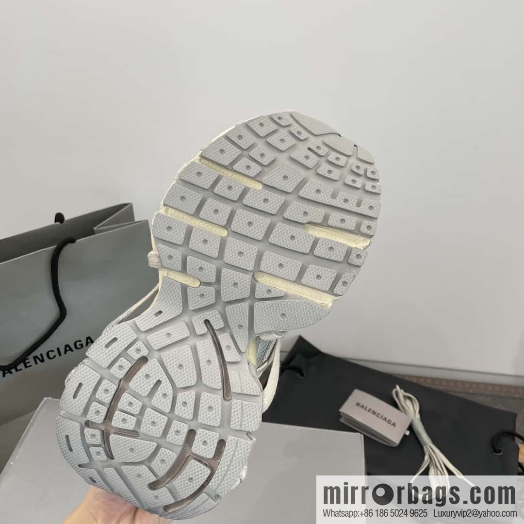 𝐁𝐚𝐥𝐞𝐧𝐜𝐢𝐚𝐠𝐚• 3 𝐗𝐋|||𝟐𝟎𝟐𝟒 retro old sports dad shoes, spider web 🕸️ straps upgrade