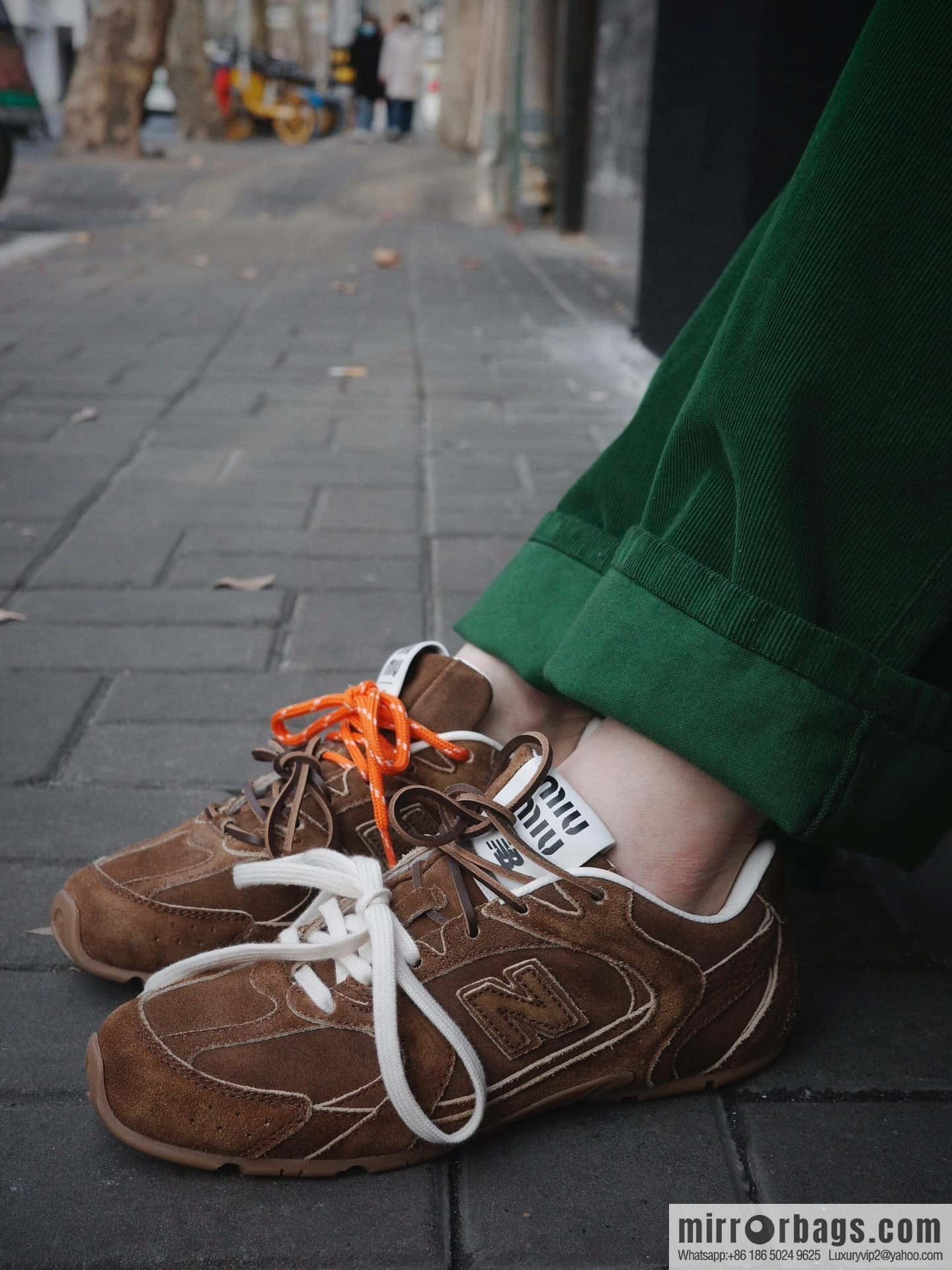 Miu Miu ✖ 𝐍𝐞𝐰 𝐁𝐚𝐥𝐚𝐧𝐜𝐞 𝟓𝟑𝟎 joint model Lace-up Forrest training shoes, football shoes