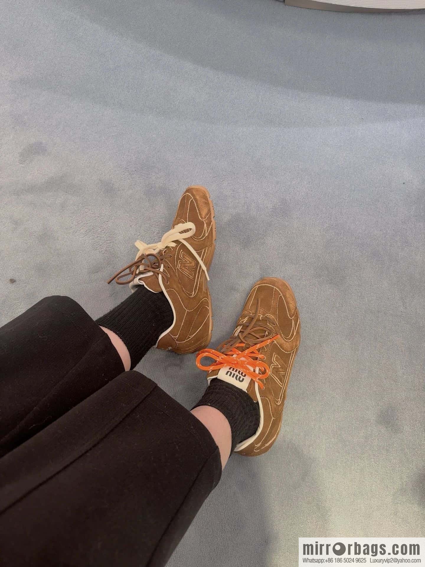 Miu Miu ✖ 𝐍𝐞𝐰 𝐁𝐚𝐥𝐚𝐧𝐜𝐞 𝟓𝟑𝟎 joint model Lace-up Forrest training shoes, football shoes