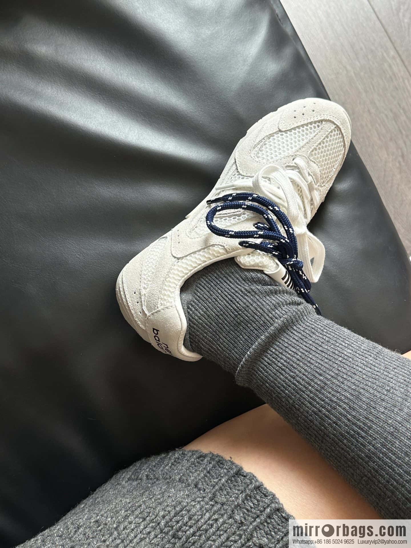 Miu Miu ✖ 𝐍𝐞𝐰 𝐁𝐚𝐥𝐚𝐧𝐜𝐞 𝟓𝟑𝟎 joint model Lace-up Forrest training shoes, football shoes