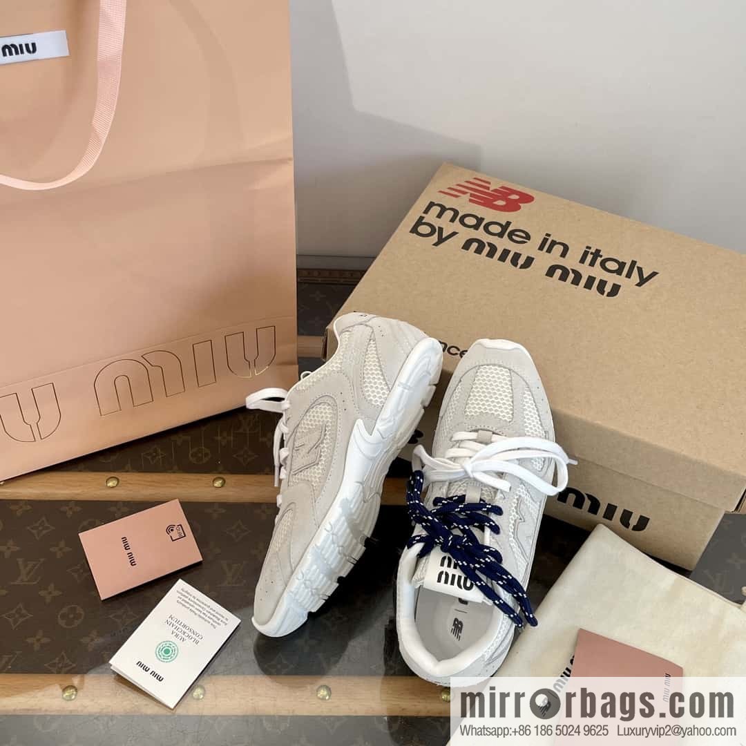 Miu Miu ✖ 𝐍𝐞𝐰 𝐁𝐚𝐥𝐚𝐧𝐜𝐞 𝟓𝟑𝟎 joint model Lace-up Forrest training shoes, football shoes