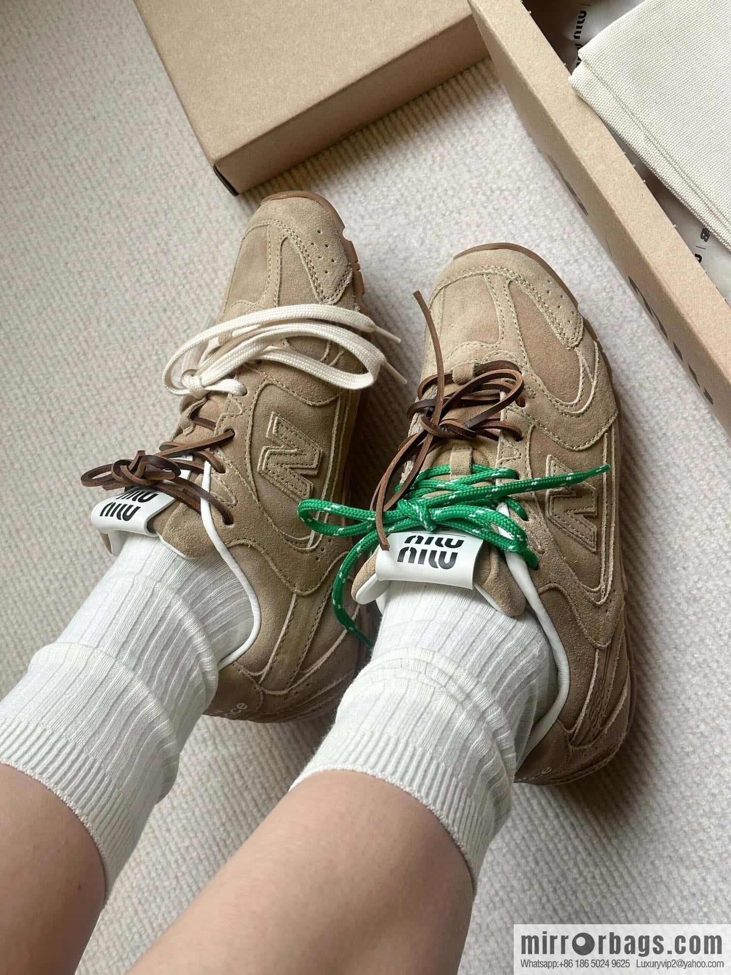 Miu Miu ✖ 𝐍𝐞𝐰 𝐁𝐚𝐥𝐚𝐧𝐜𝐞 𝟓𝟑𝟎 joint model Lace-up Forrest training shoes, football shoes