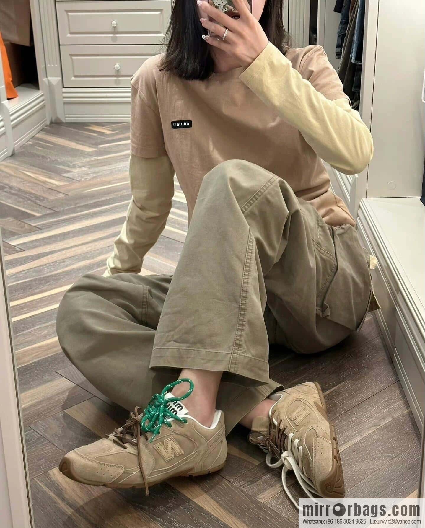 Miu Miu ✖ 𝐍𝐞𝐰 𝐁𝐚𝐥𝐚𝐧𝐜𝐞 𝟓𝟑𝟎 joint model Lace-up Forrest training shoes, football shoes