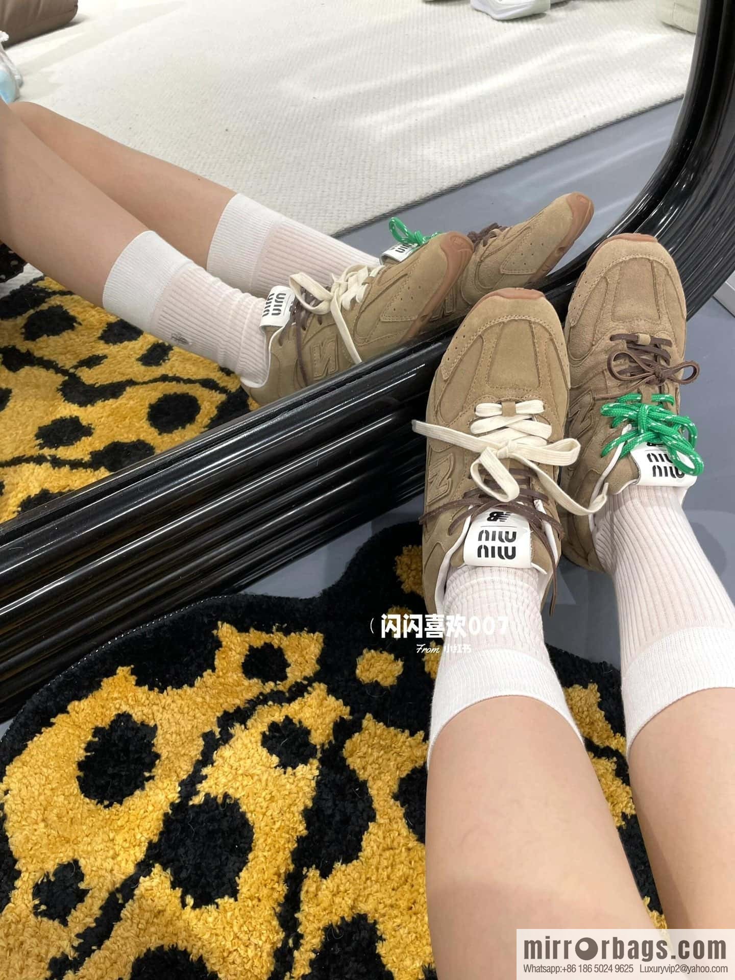 Miu Miu ✖ 𝐍𝐞𝐰 𝐁𝐚𝐥𝐚𝐧𝐜𝐞 𝟓𝟑𝟎 joint model Lace-up Forrest training shoes, football shoes
