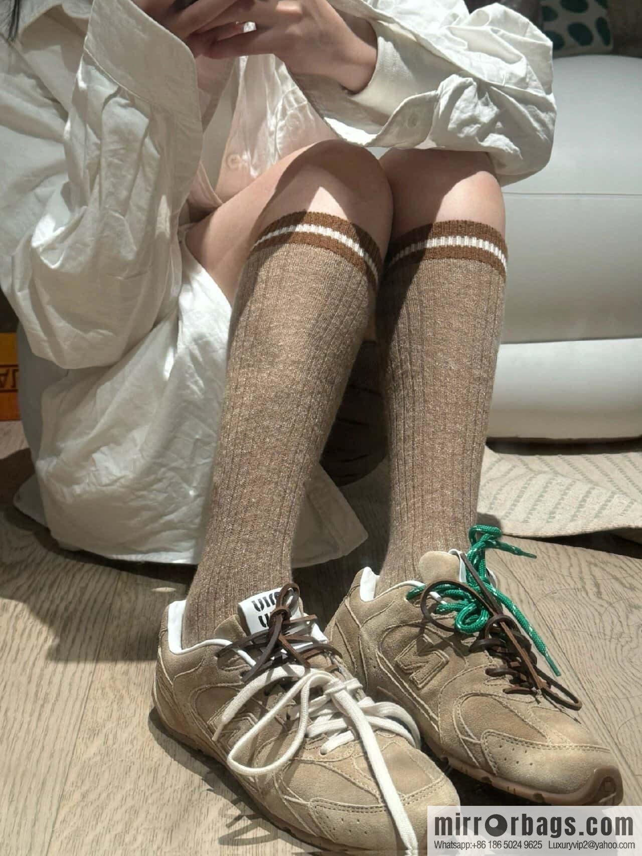 Miu Miu ✖ 𝐍𝐞𝐰 𝐁𝐚𝐥𝐚𝐧𝐜𝐞 𝟓𝟑𝟎 joint model Lace-up Forrest training shoes, football shoes