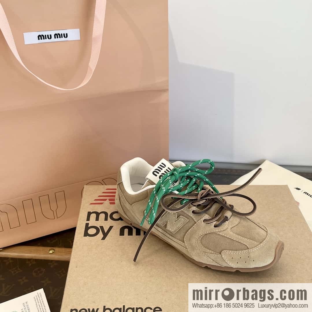 Miu Miu ✖ 𝐍𝐞𝐰 𝐁𝐚𝐥𝐚𝐧𝐜𝐞 𝟓𝟑𝟎 joint model Lace-up Forrest training shoes, football shoes