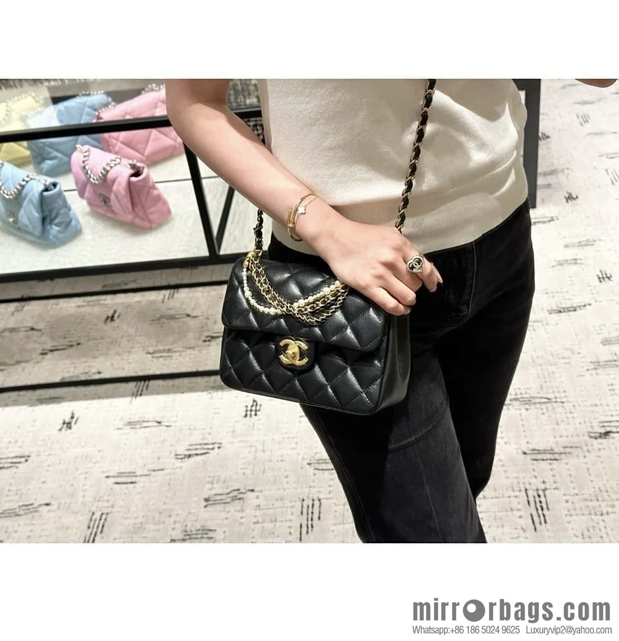 CHANEL 24P Spring and Summer Preview Series Limited Edition Pearl Large Square Fatty AS4384