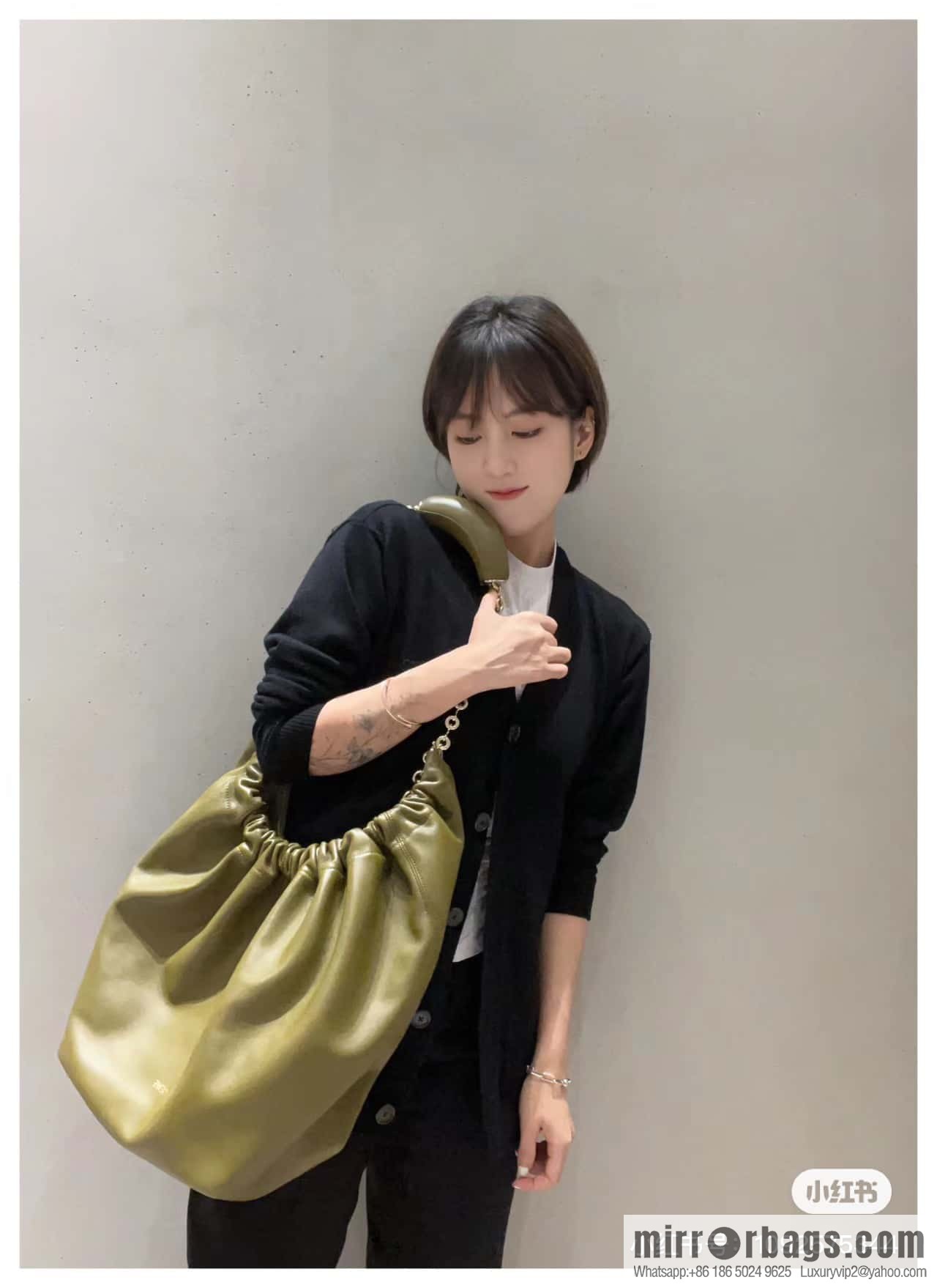 LOEWE Squeezed Underarm Bag 0701 olive green 29.5CM