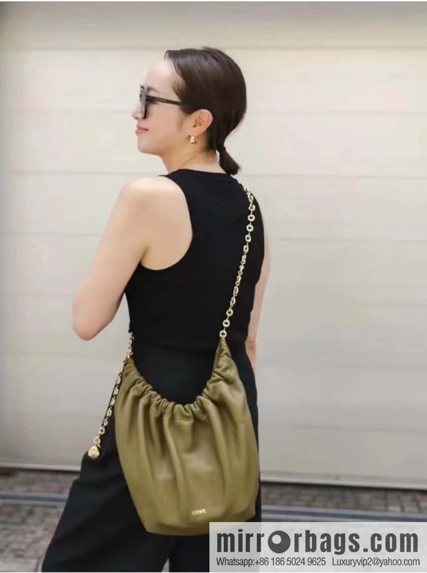 LOEWE Squeezed Underarm Bag 0701 olive green 29.5CM