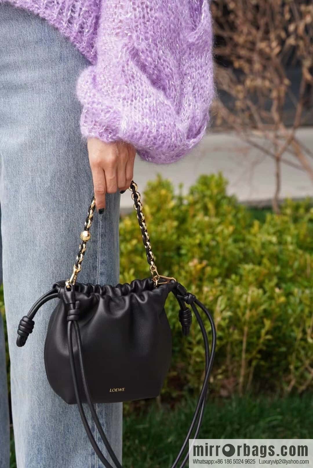 LOEWE Flamenco Purse 0704 black 23cm
