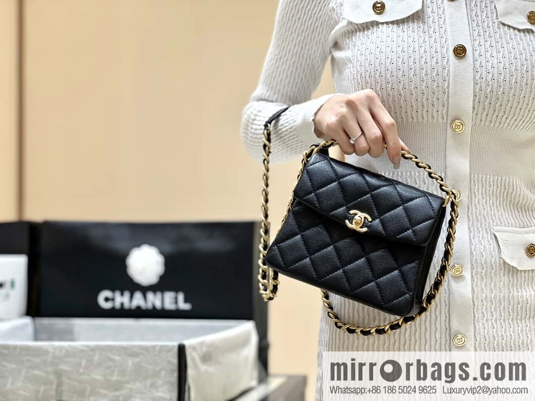 CHANEL 24S Spring/Summer 31 ruecambon AS4472