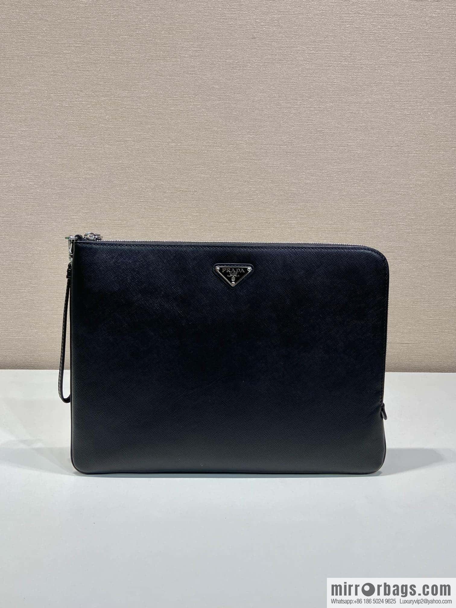 PRADA 🎉 new handbag 🎉 2NH023 large