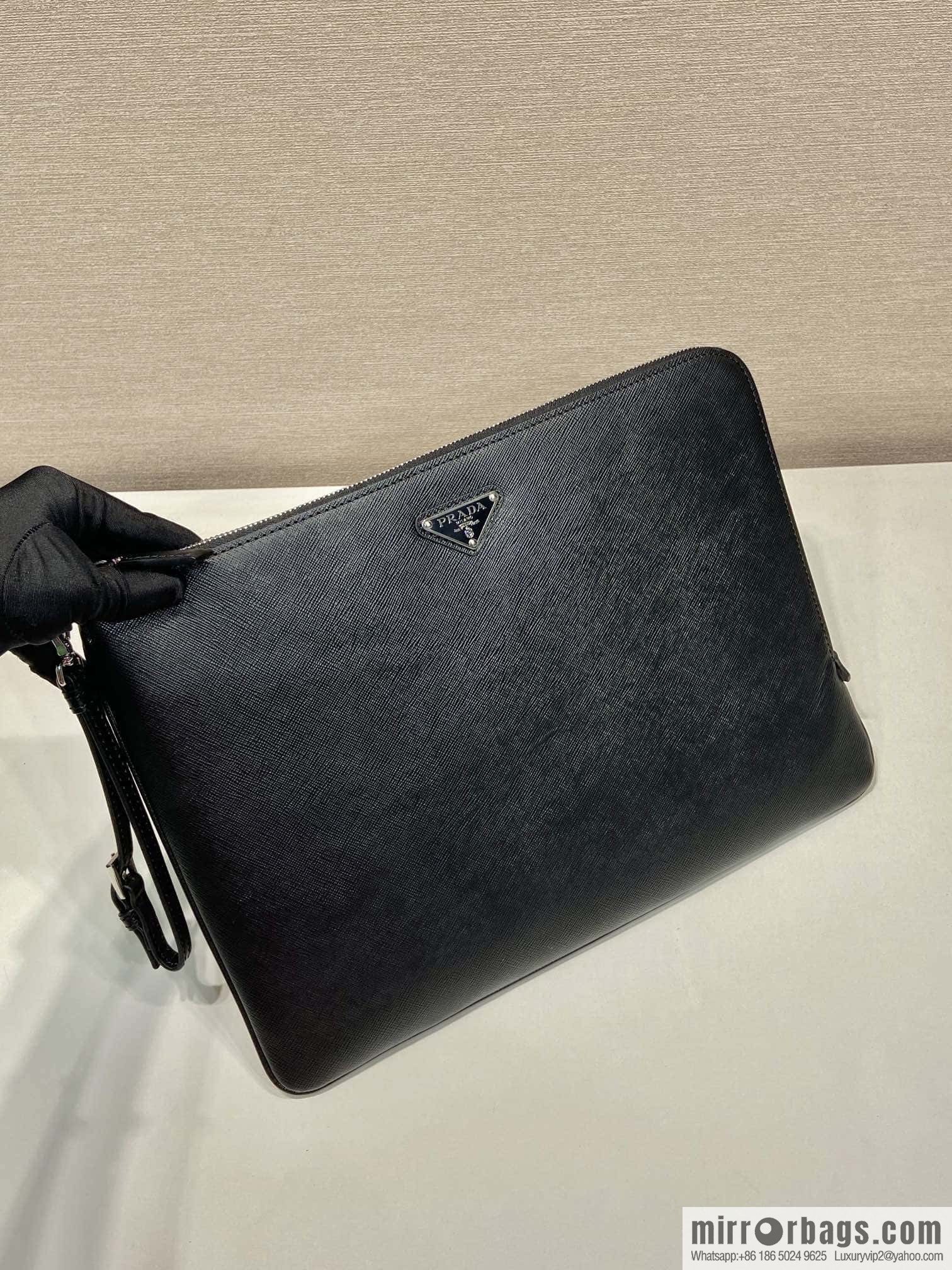 PRADA 🎉 new handbag 🎉 2NH023 large