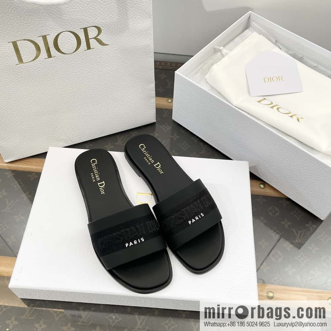 DIOR spring and summer new leather embroidered flat-bottomed slippers series