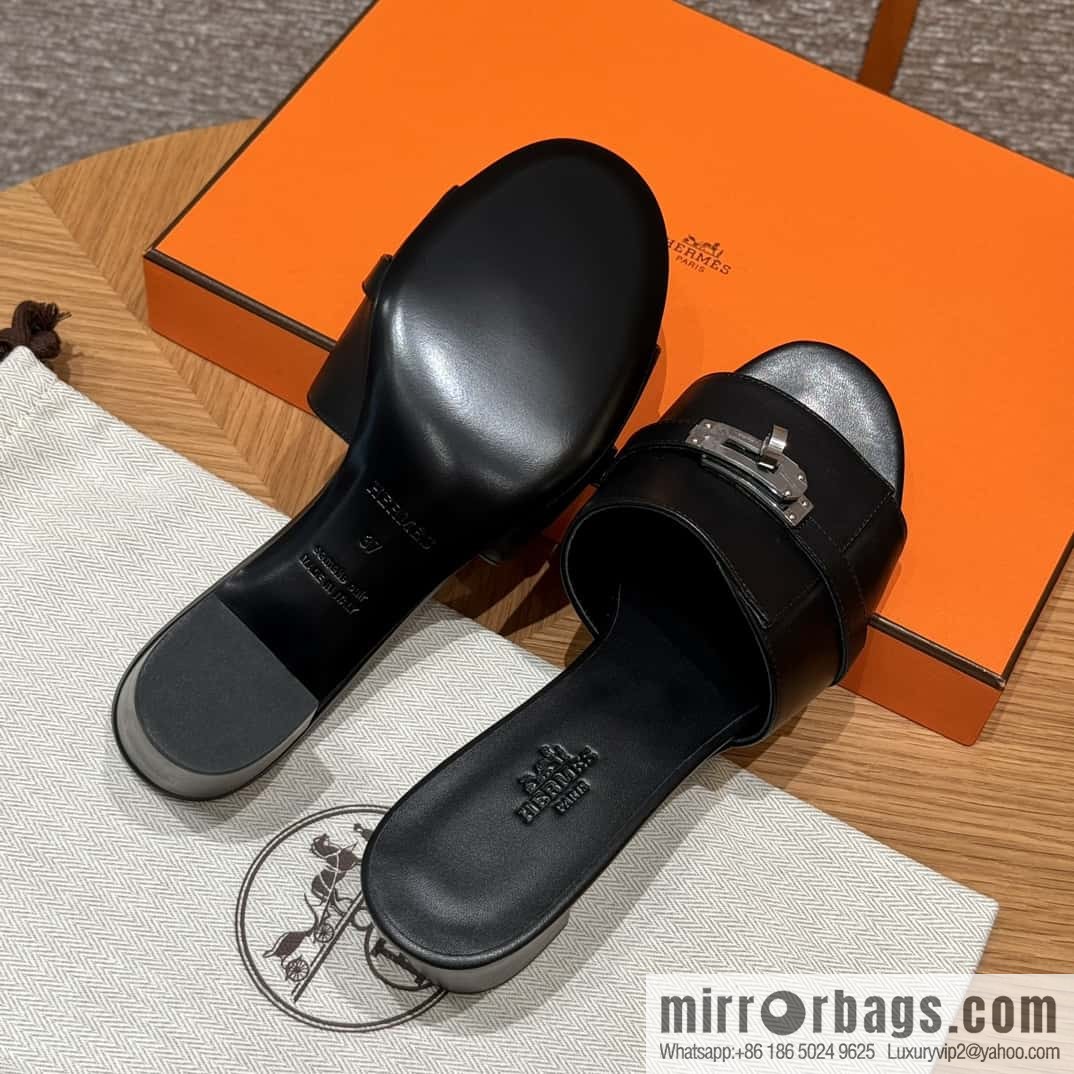 Hermes Kelly Button Slippers
