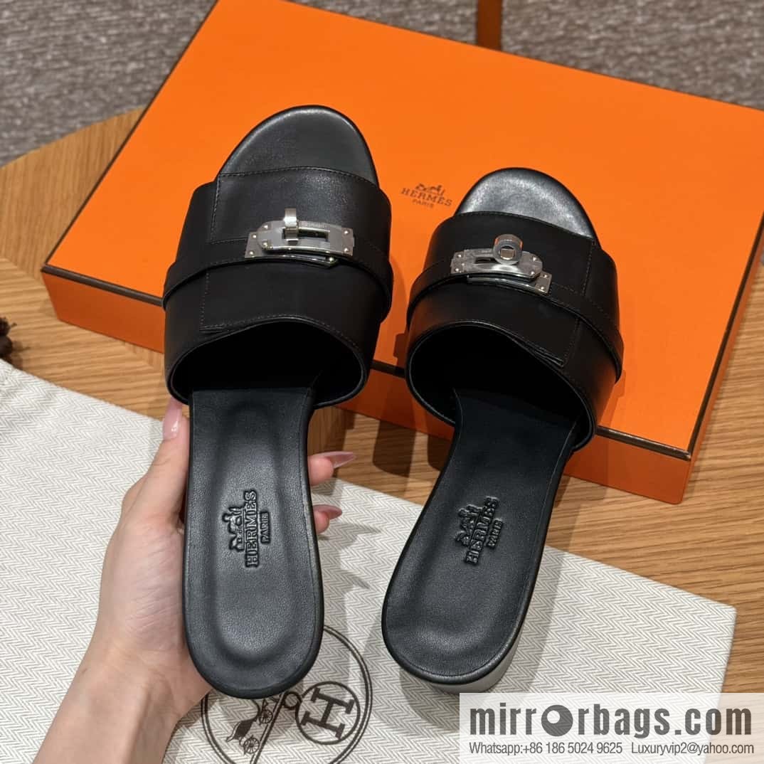 Hermes Kelly Button Slippers