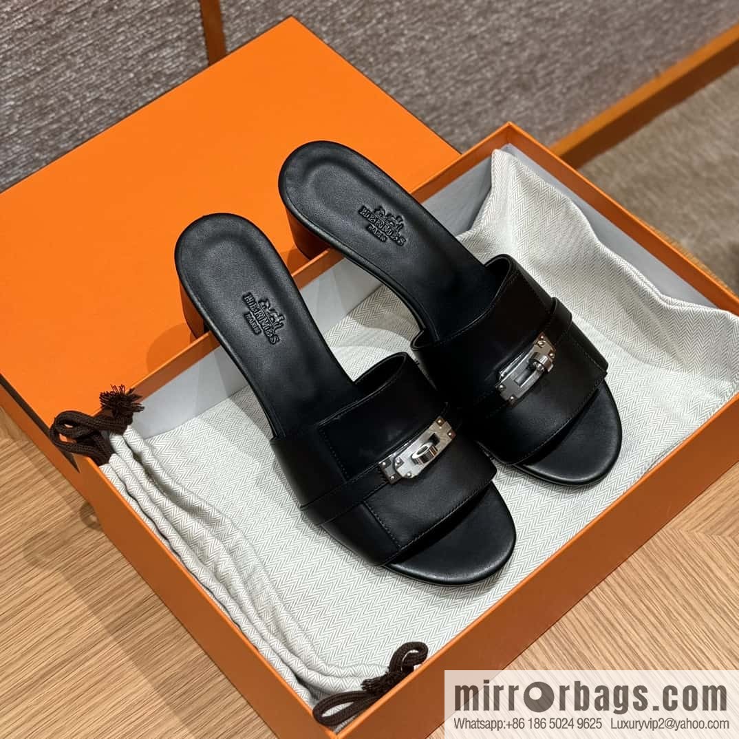 Hermes Kelly Button Slippers