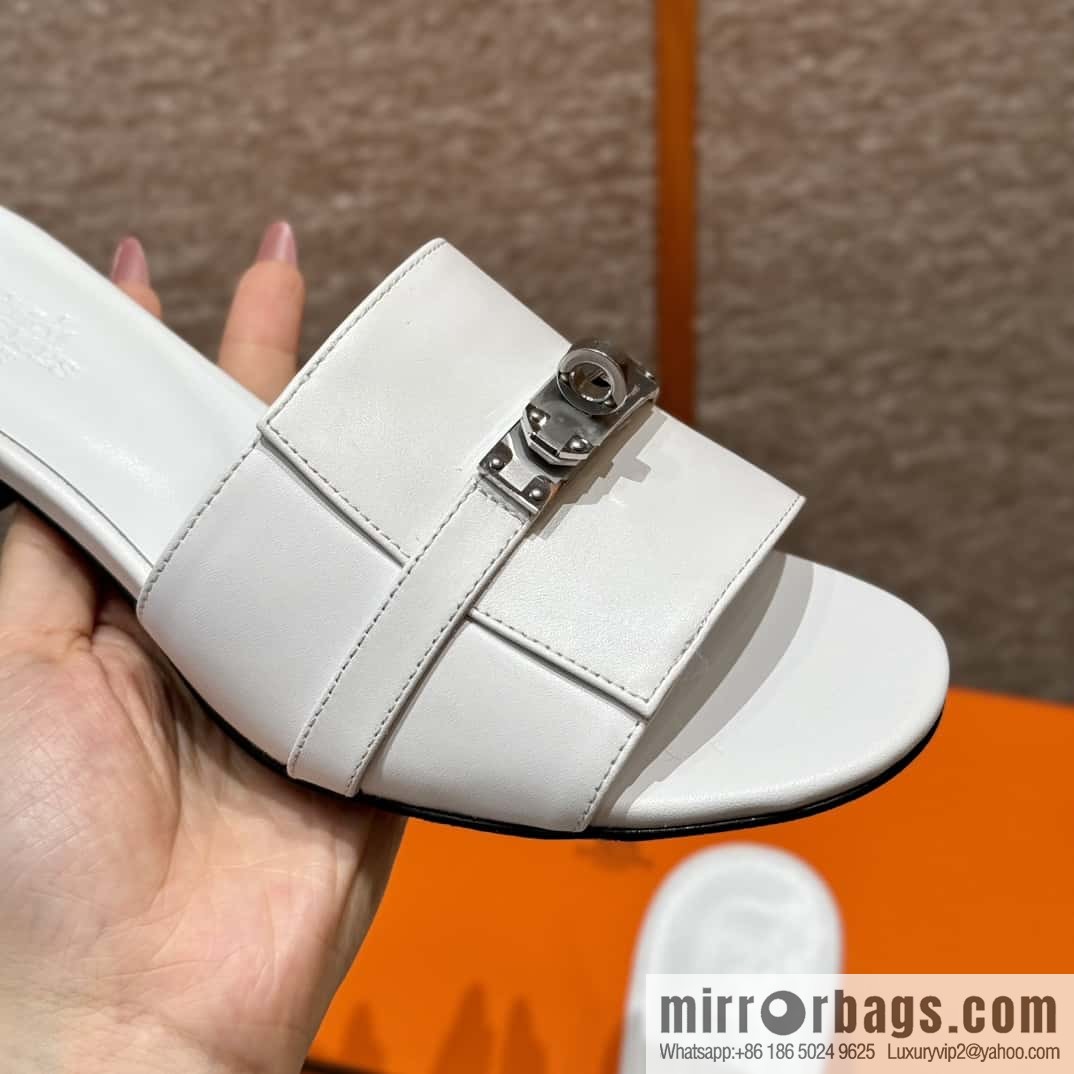 Hermes Kelly Button Slippers