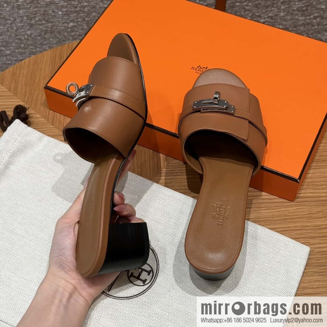 Hermes Kelly Button Slippers
