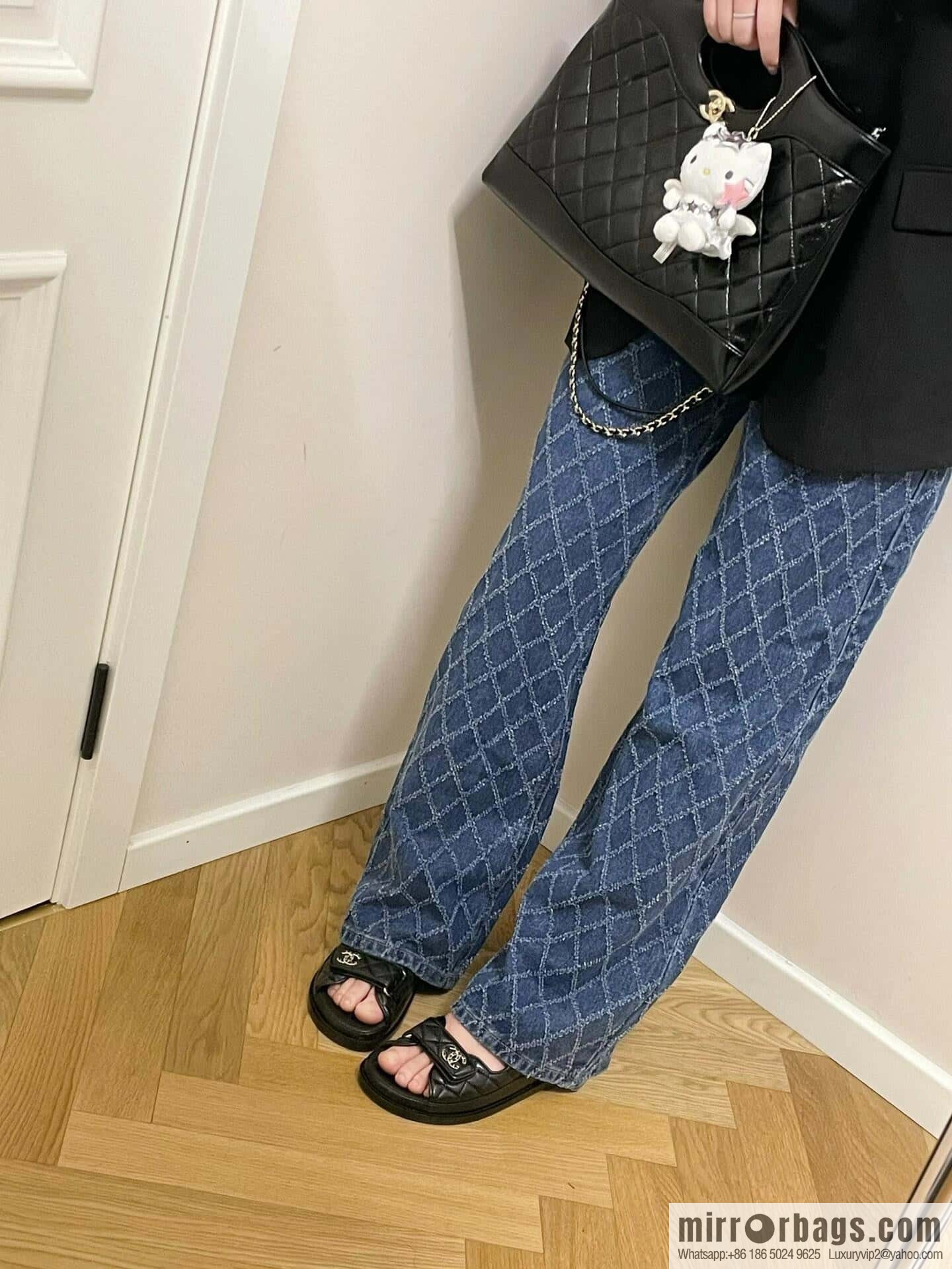 CHANEL Xiaoxiang new version, double leather buckle, high-gloss sheepskin, Velcro beach shoes