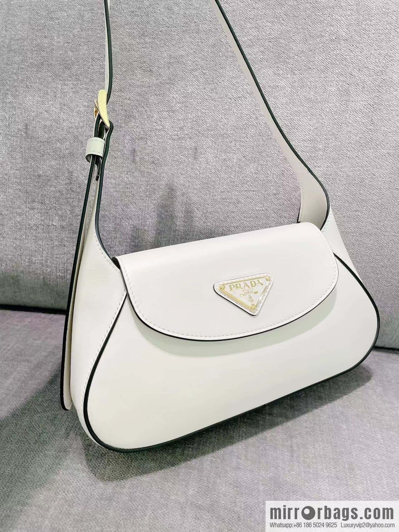 PRADA 🎉 new shoulder bag 🎉 1BD358 white