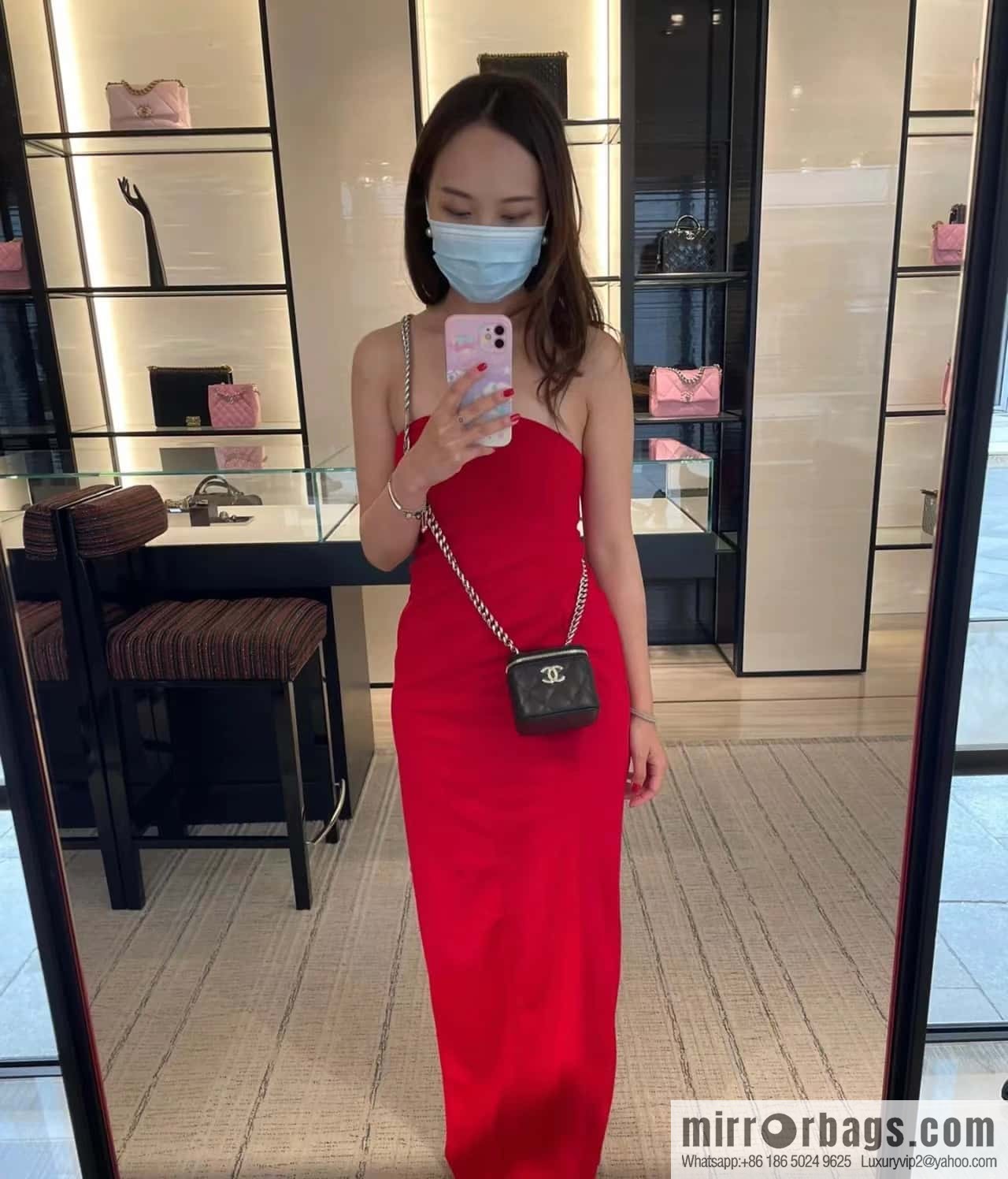 CHANEL 2022cc spring and summer series, enamel buckle lychee leather mouth red envelope AP2718
