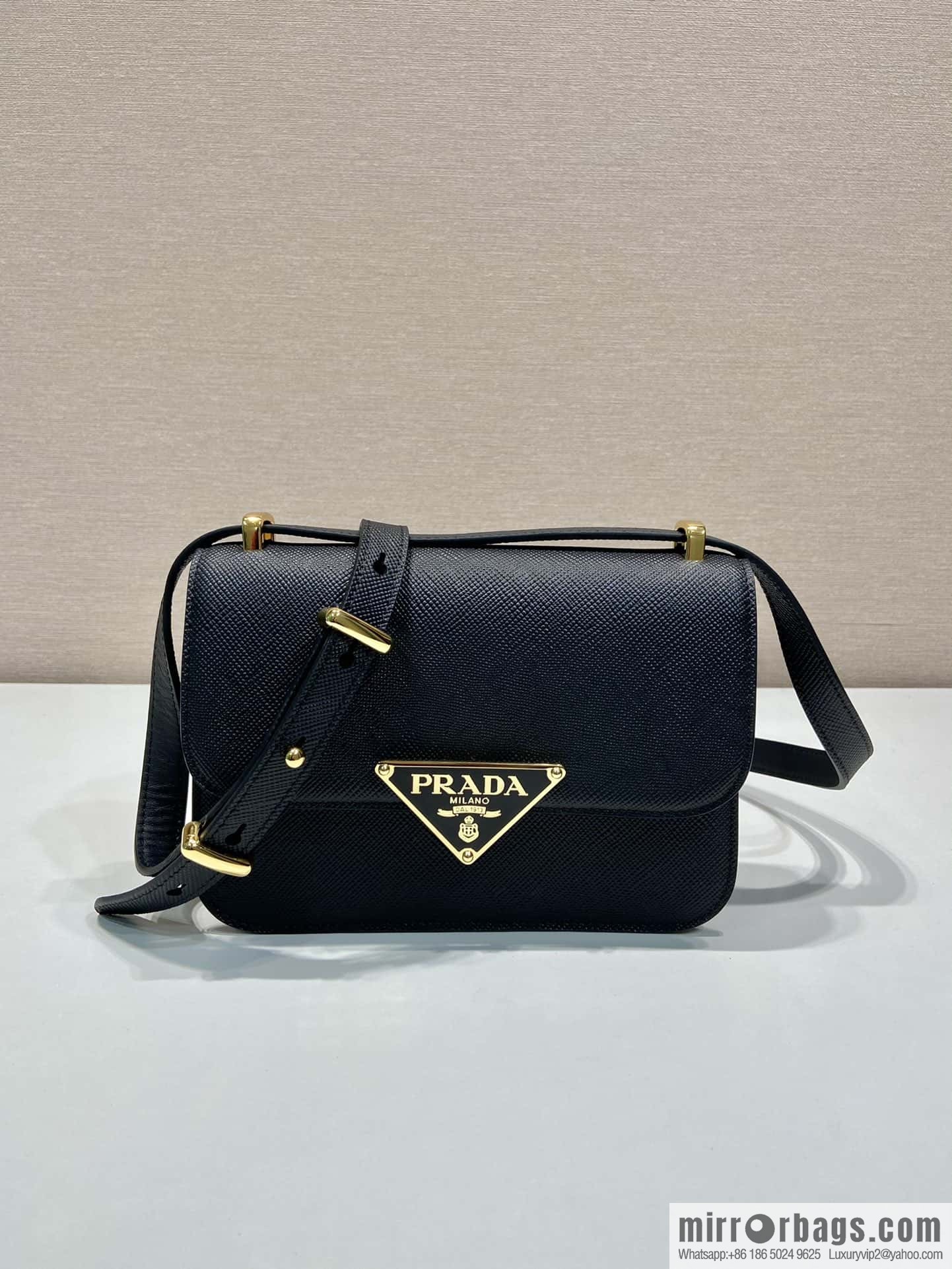 PRADA 🎉 new triangle diamond stewardess bag 🎉 1BD320 upgrade board