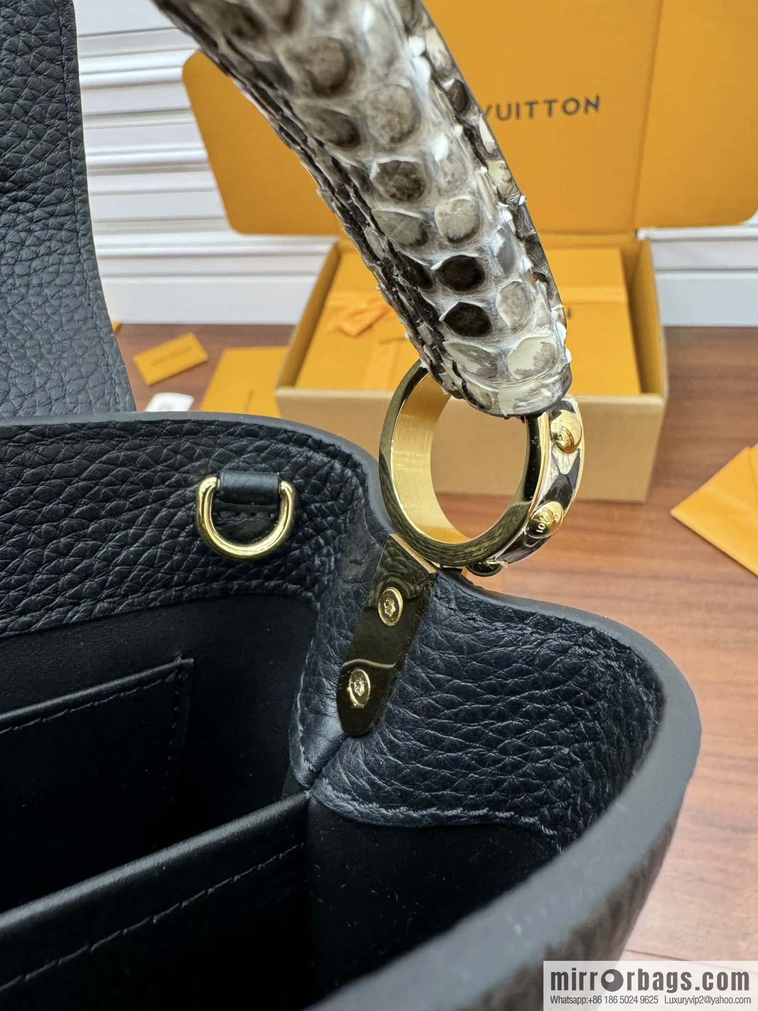 LV N95509 CAPUCINES mini handbag