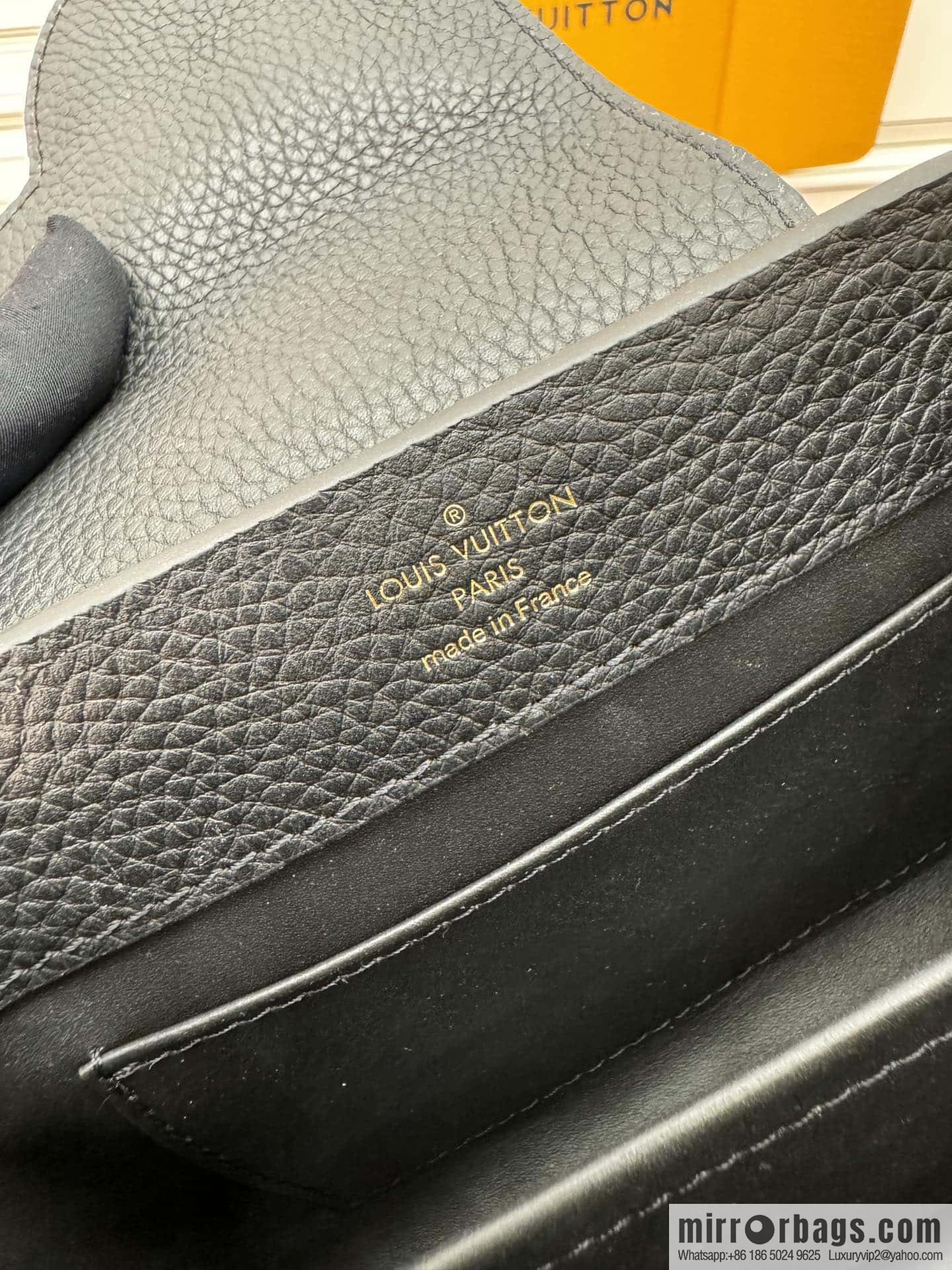 LV N95509 CAPUCINES mini handbag