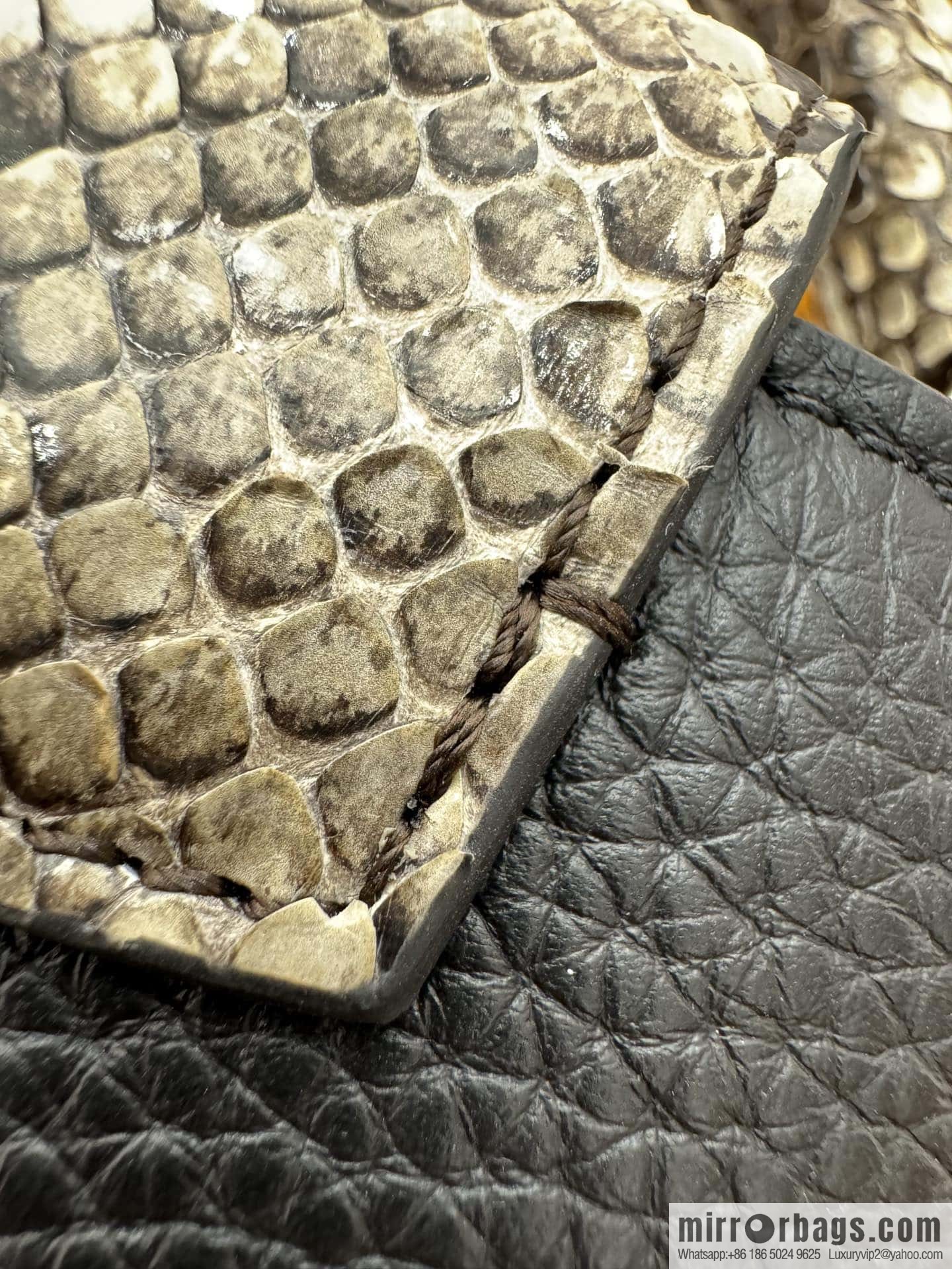LV N95509 CAPUCINES mini handbag