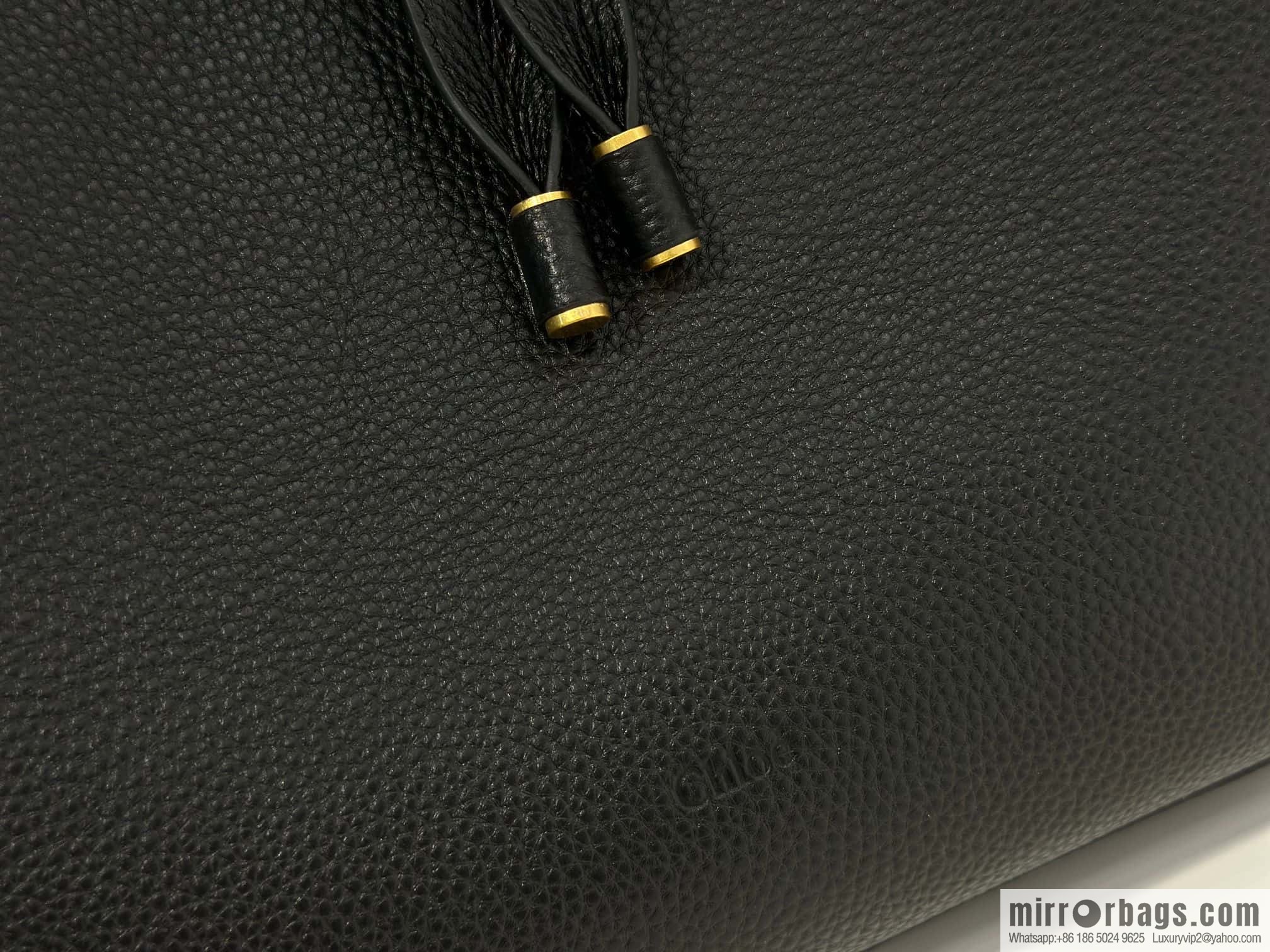 Marcie Hobo bag π 36CM