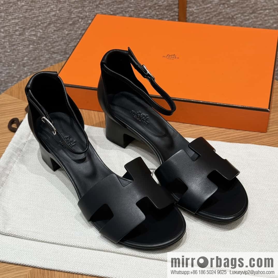 Hermès 189 strap-on sandals/Encens 50