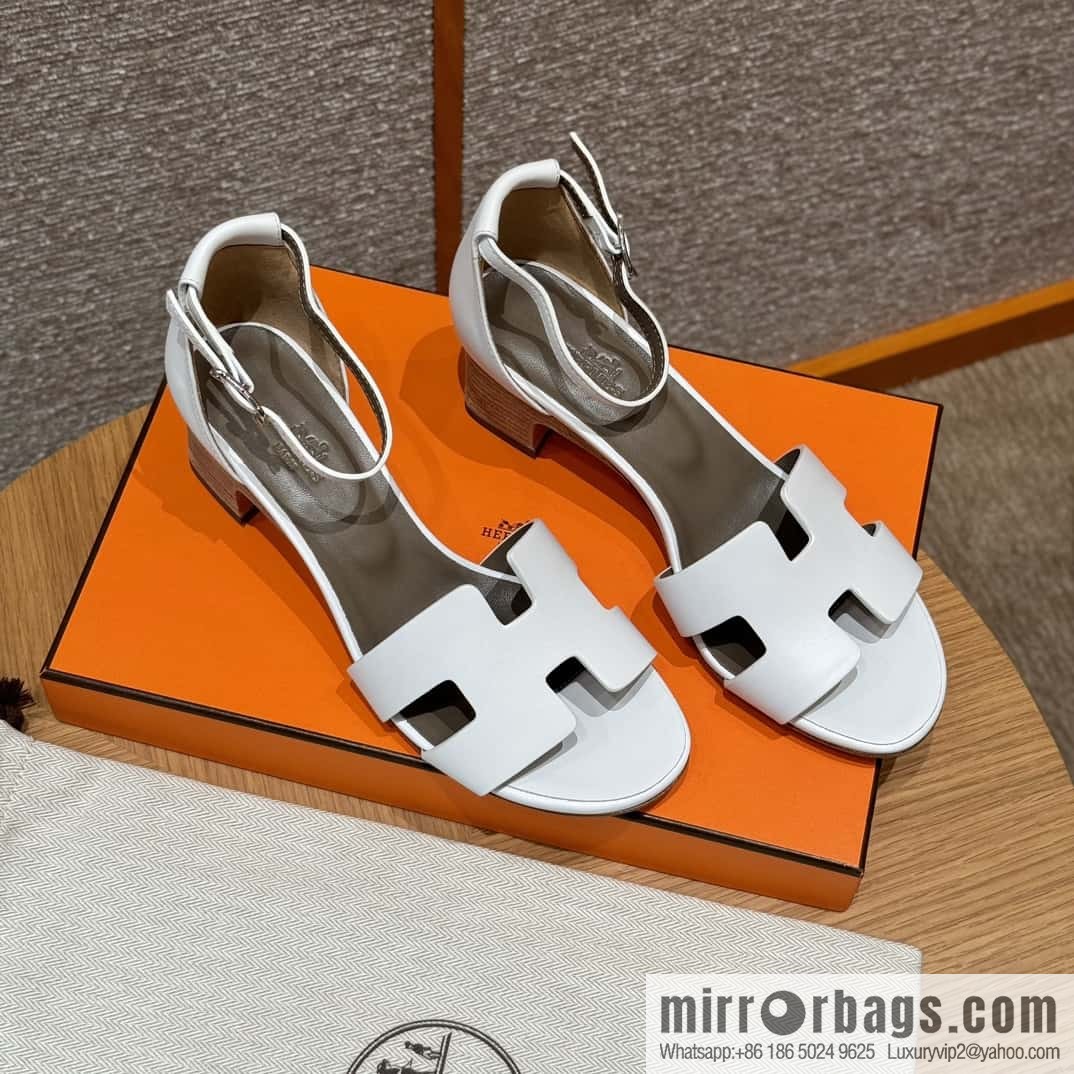 Hermès 189 strap-on sandals/Encens 50 white/01Blanc