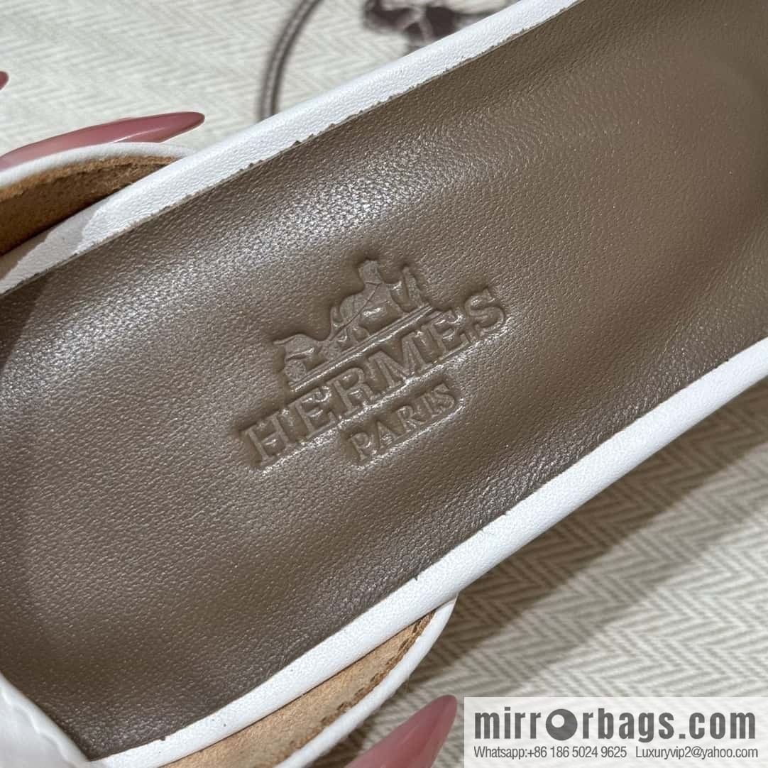 Hermès 189 strap-on sandals/Encens 50 white/01Blanc