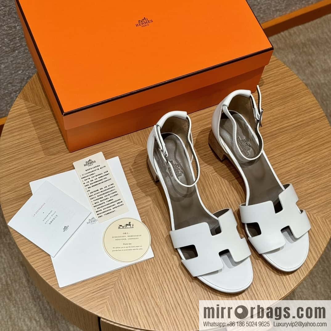 Hermès 189 strap-on sandals/Encens 50 white/01Blanc