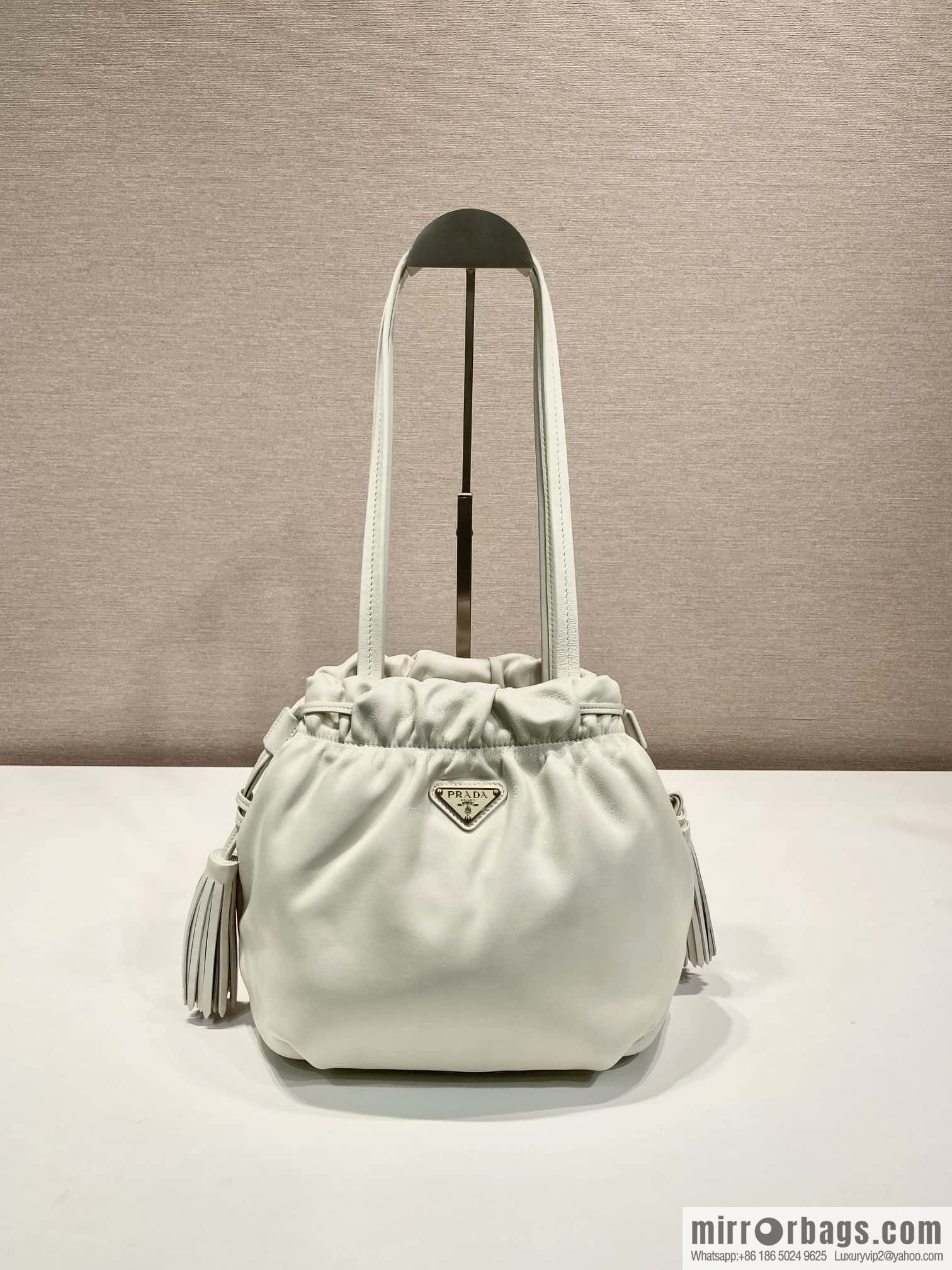 PRADA 🎉 new lucky bag 🎉 1BG541 small sheepskin 🎉🎉 white
